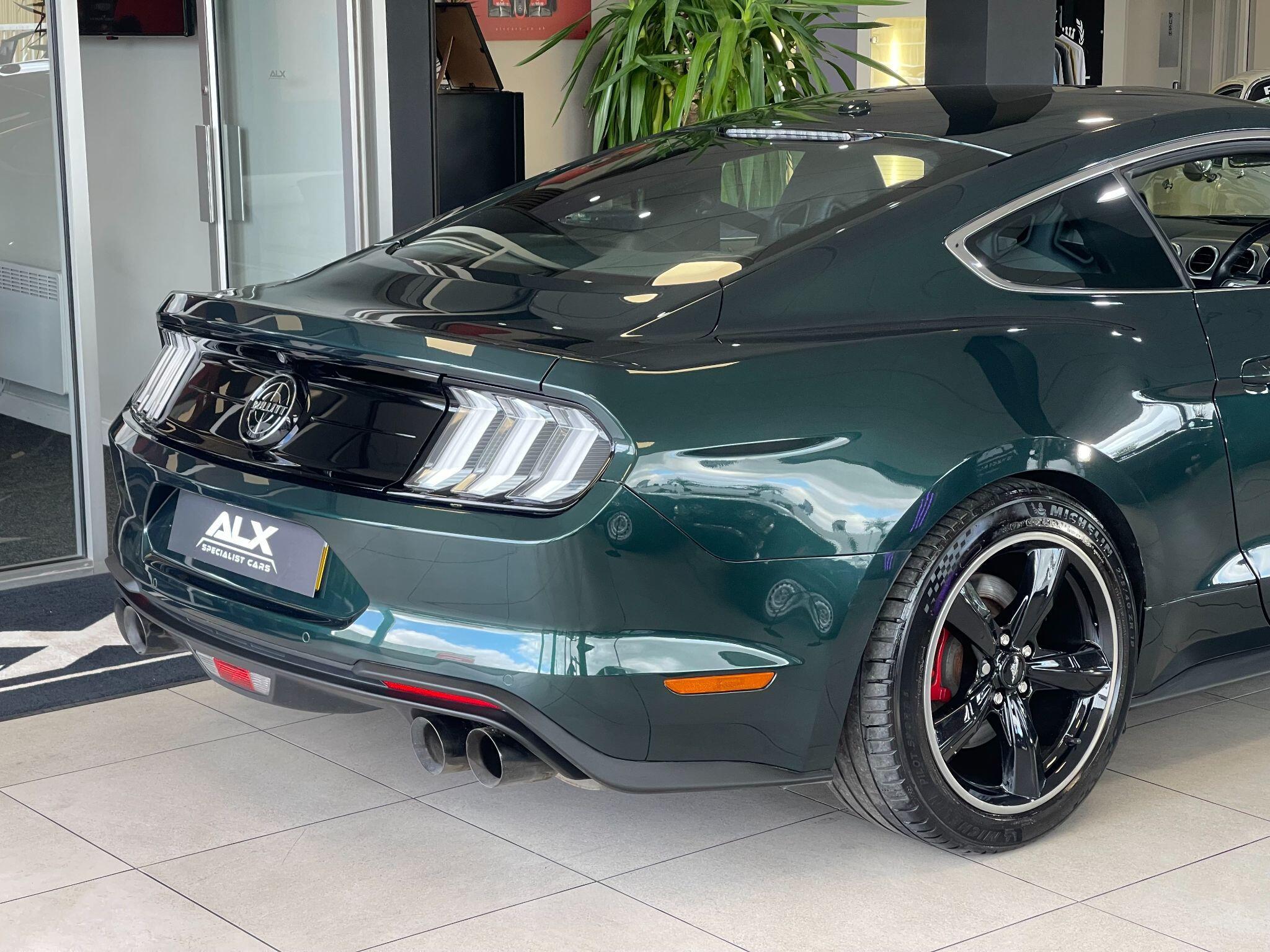 Ford Mustang - Image 15