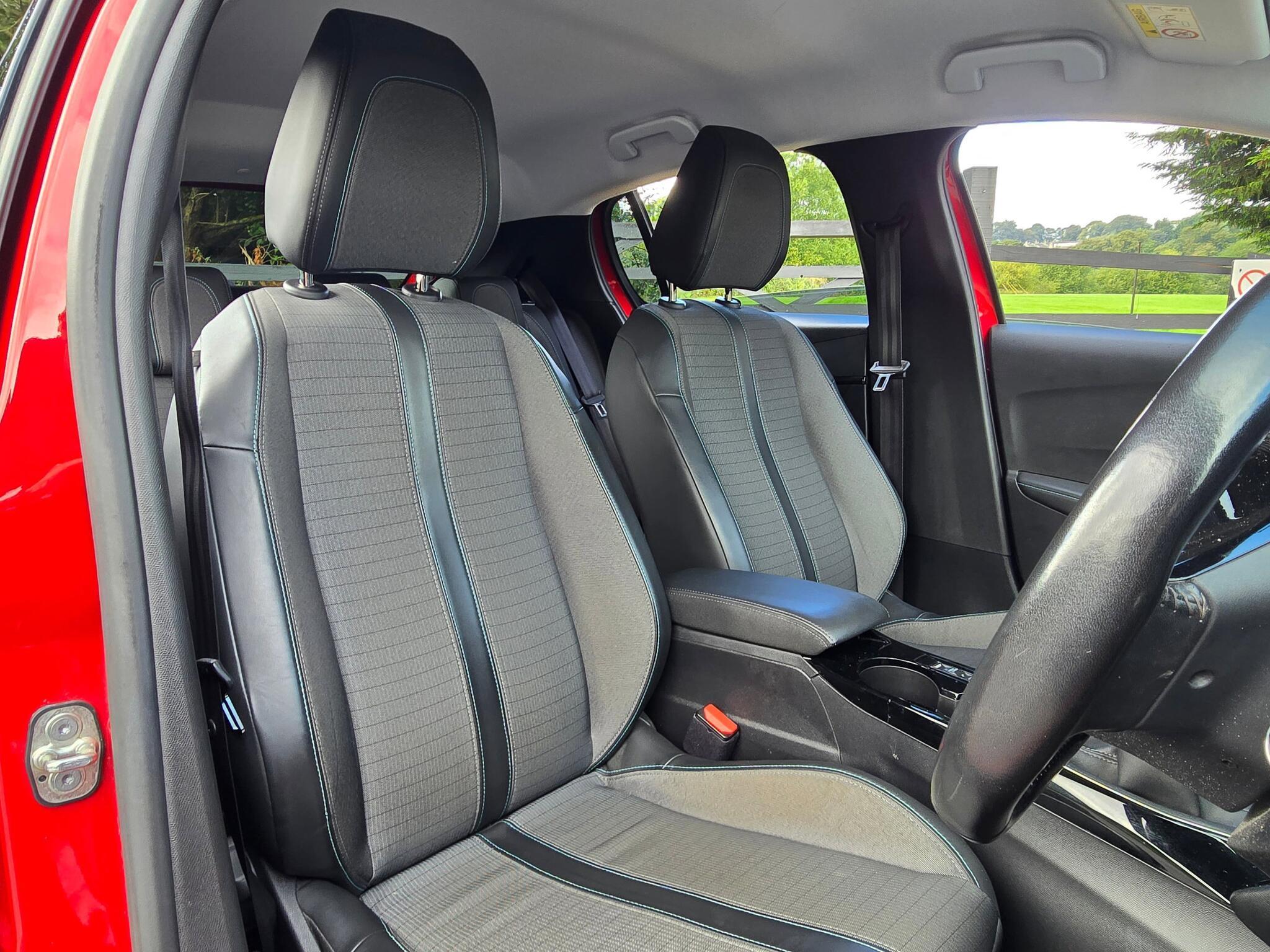 Peugeot 208 - Image 13