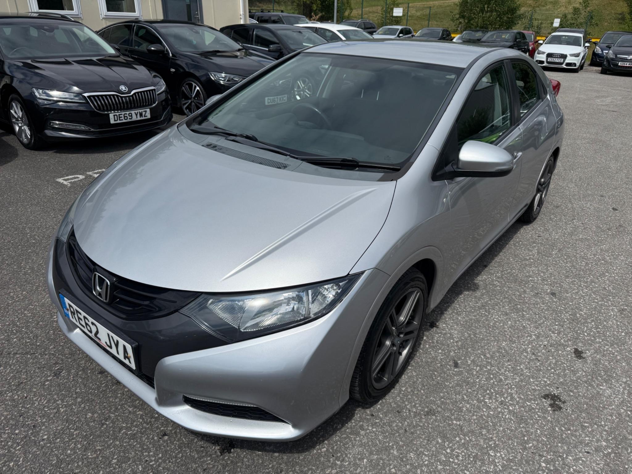 Honda Civic - Image 9