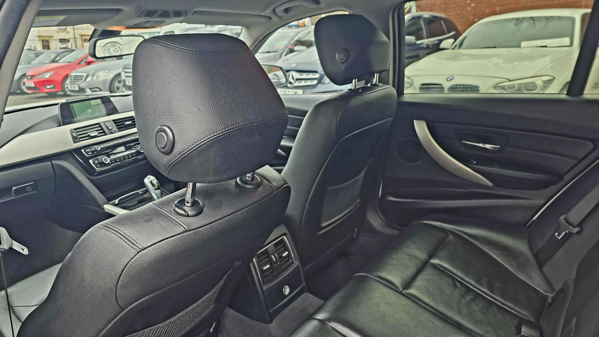 BMW 3 Series - Image 18