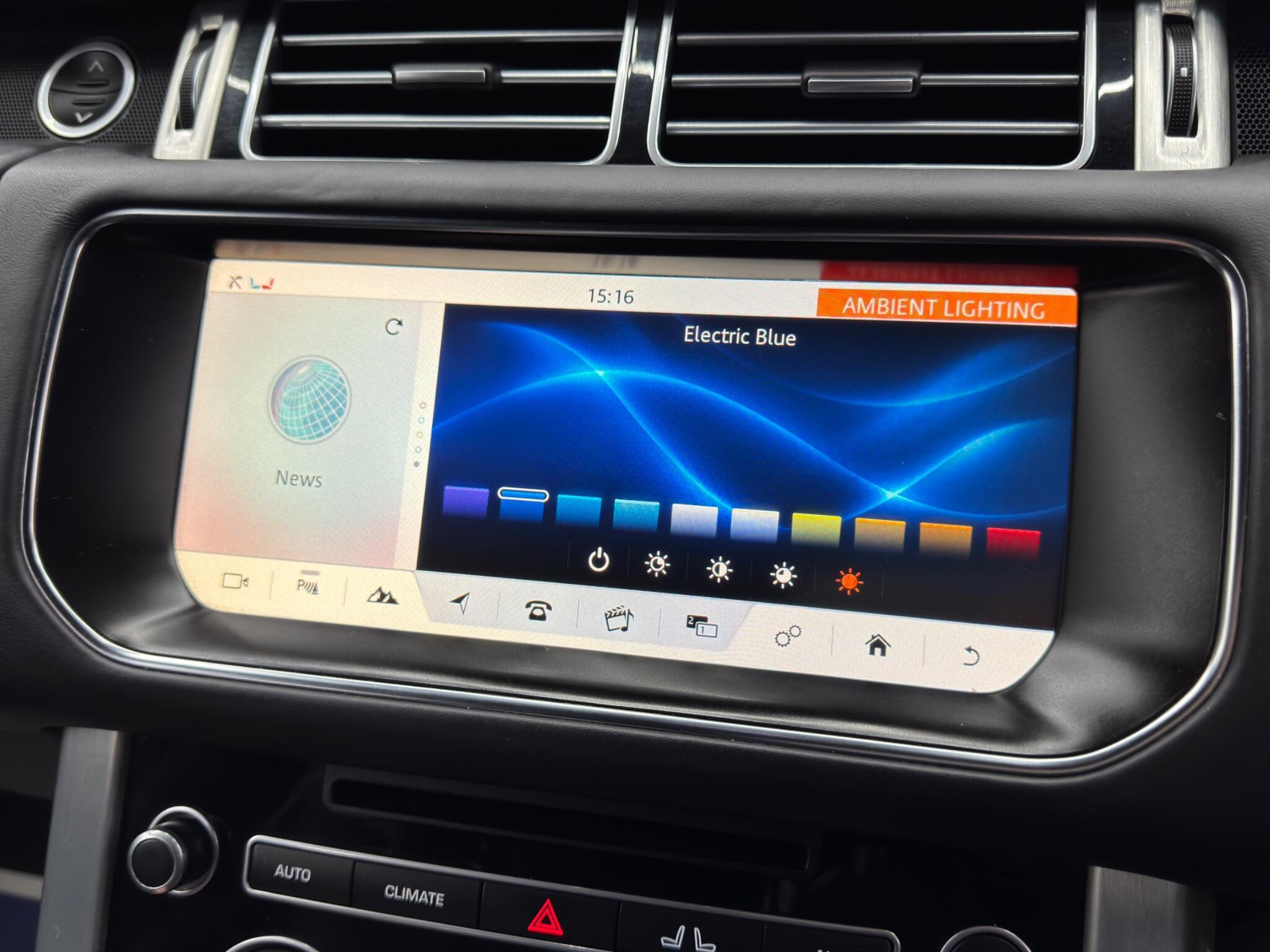 Land Rover Range Rover - Image 36