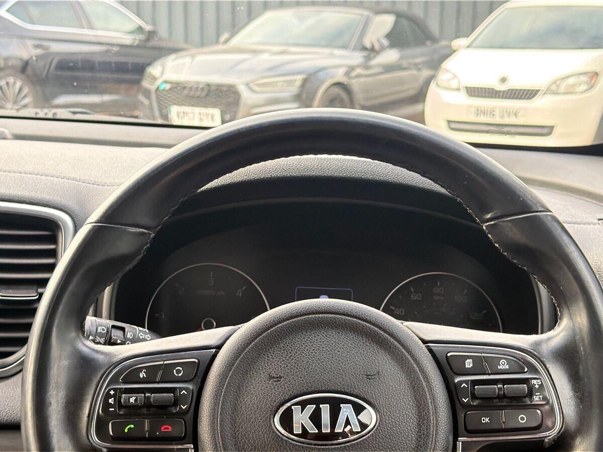 Kia Sportage - Image 11