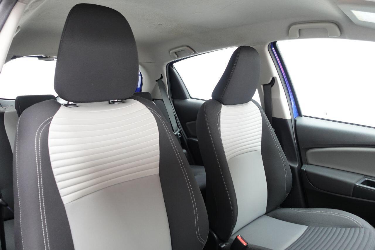 Toyota Yaris - Image 3