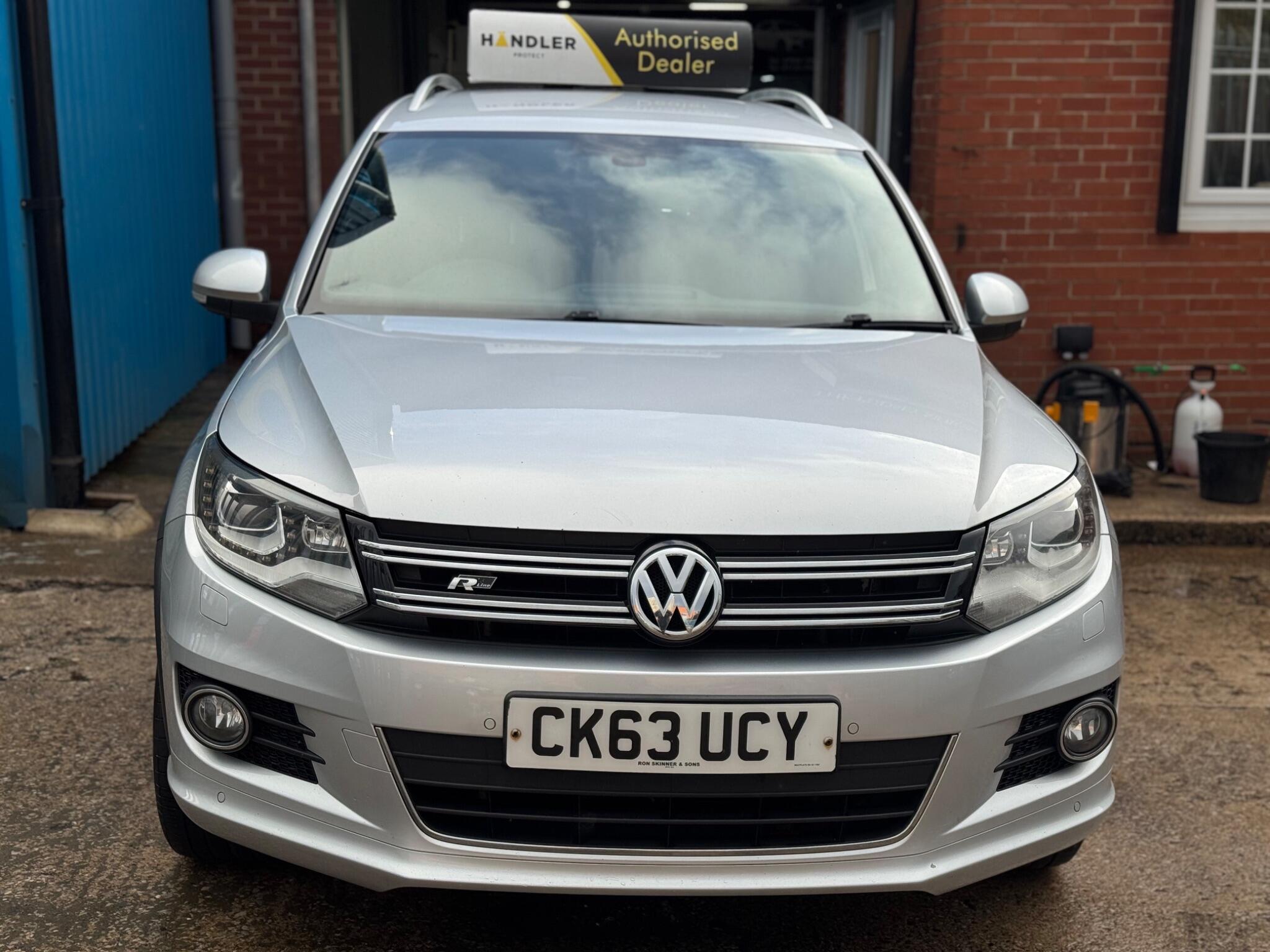 Volkswagen Tiguan - Image 9