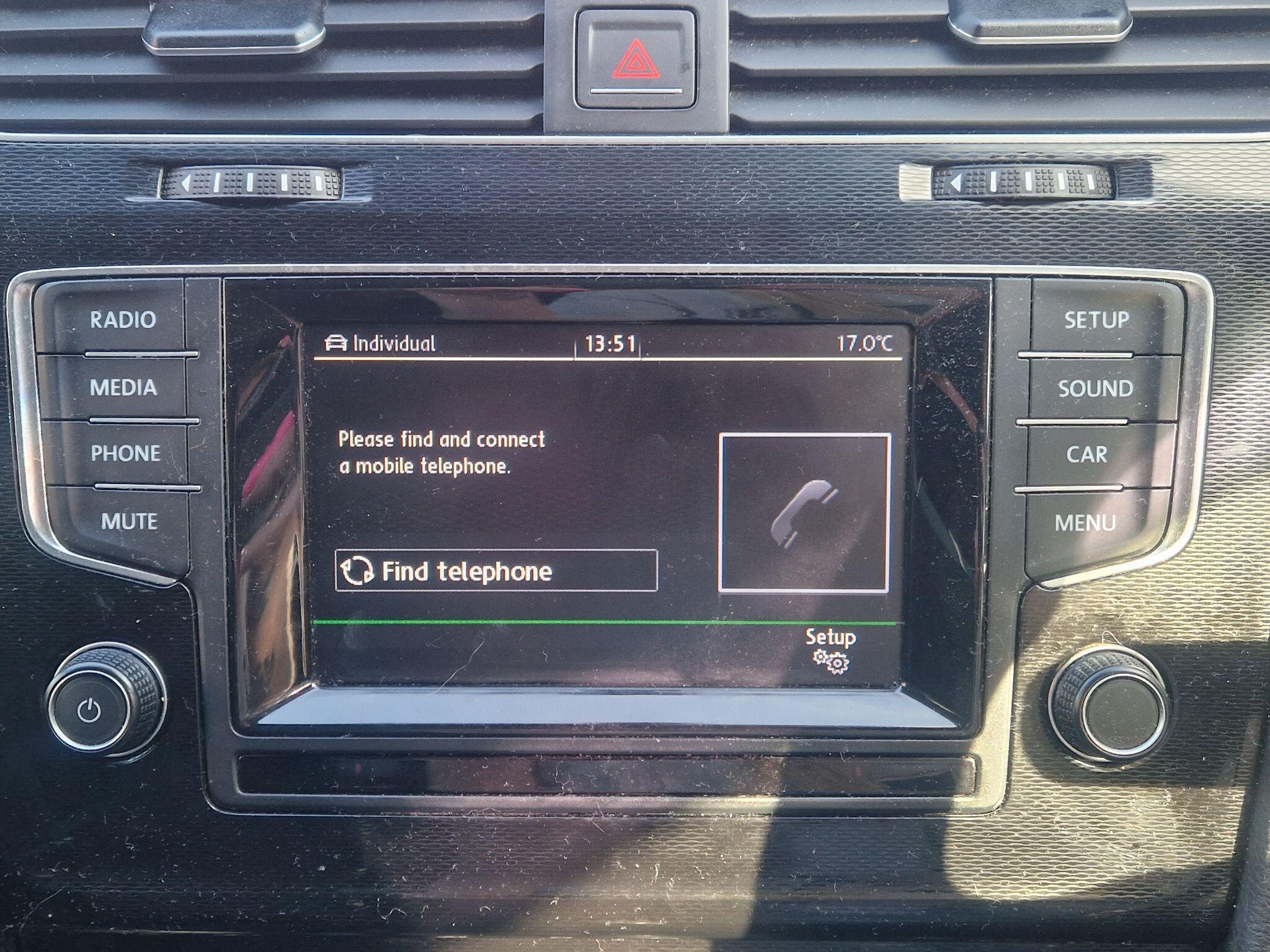 Volkswagen Golf - Image 41