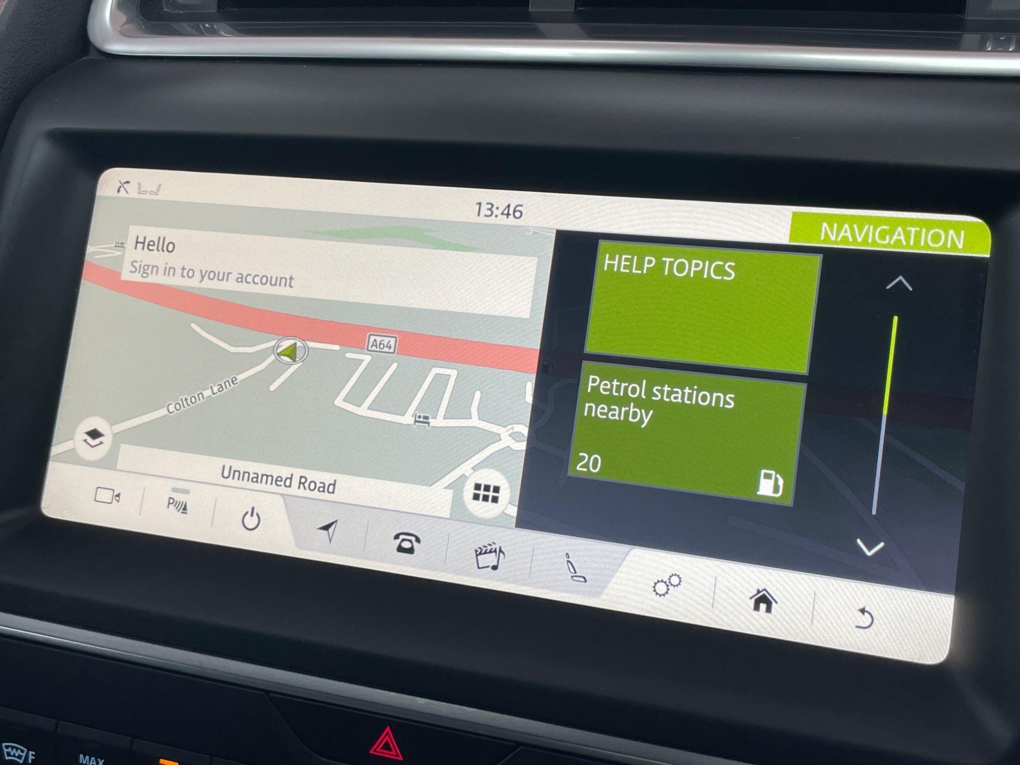 Jaguar E-Pace - Image 39