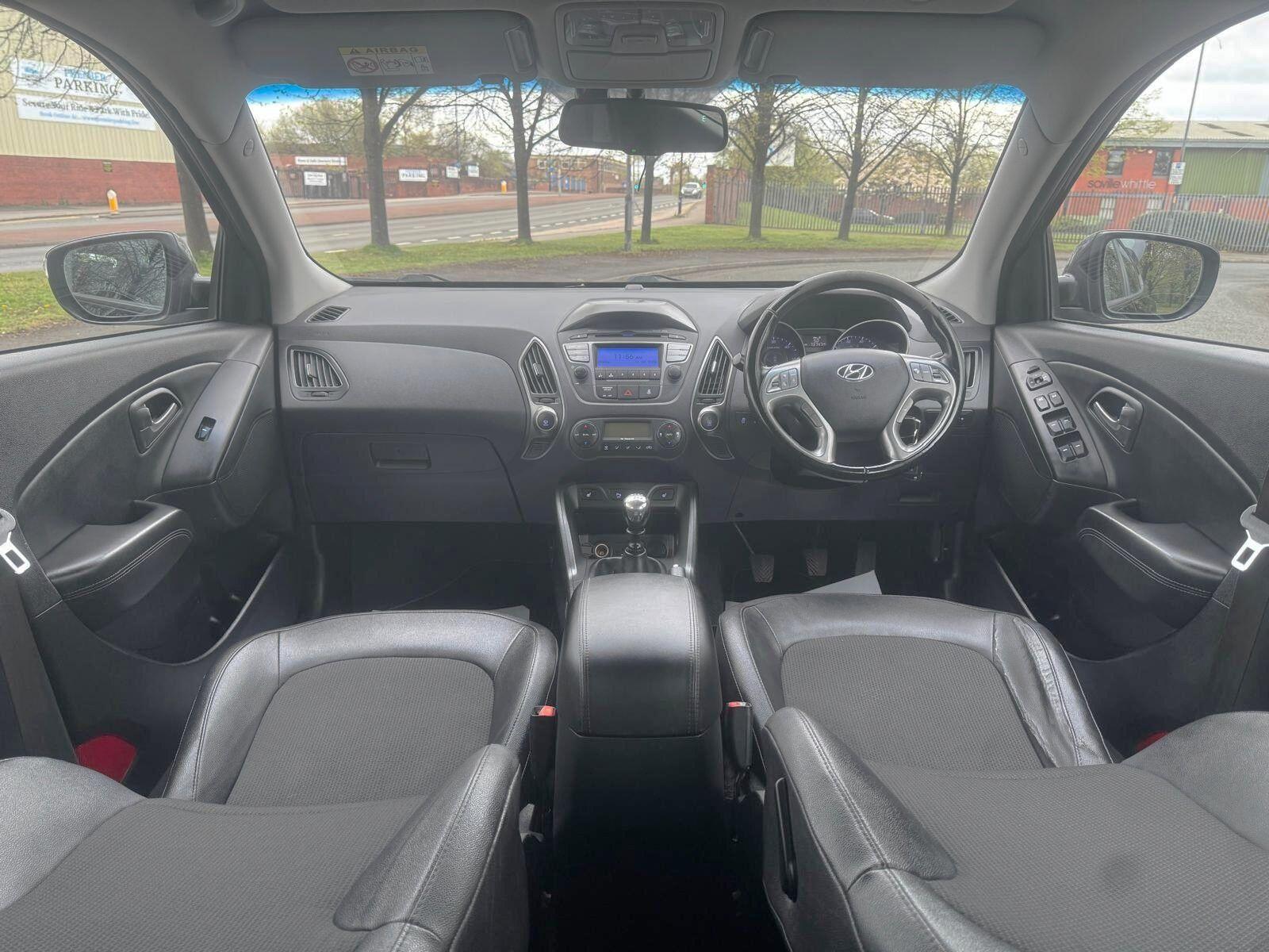 Hyundai ix35 - Image 18