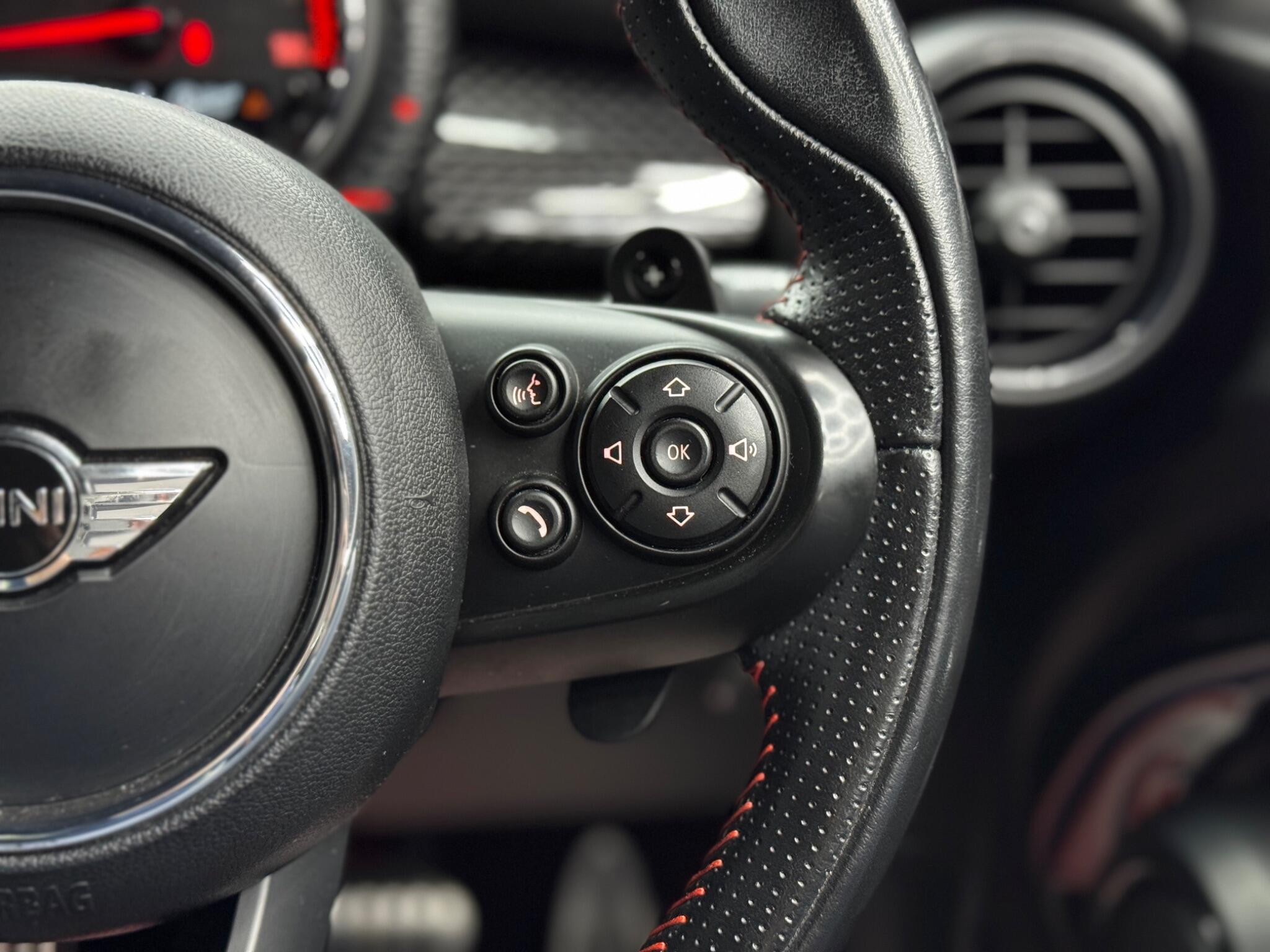 MINI Hatch - Image 19