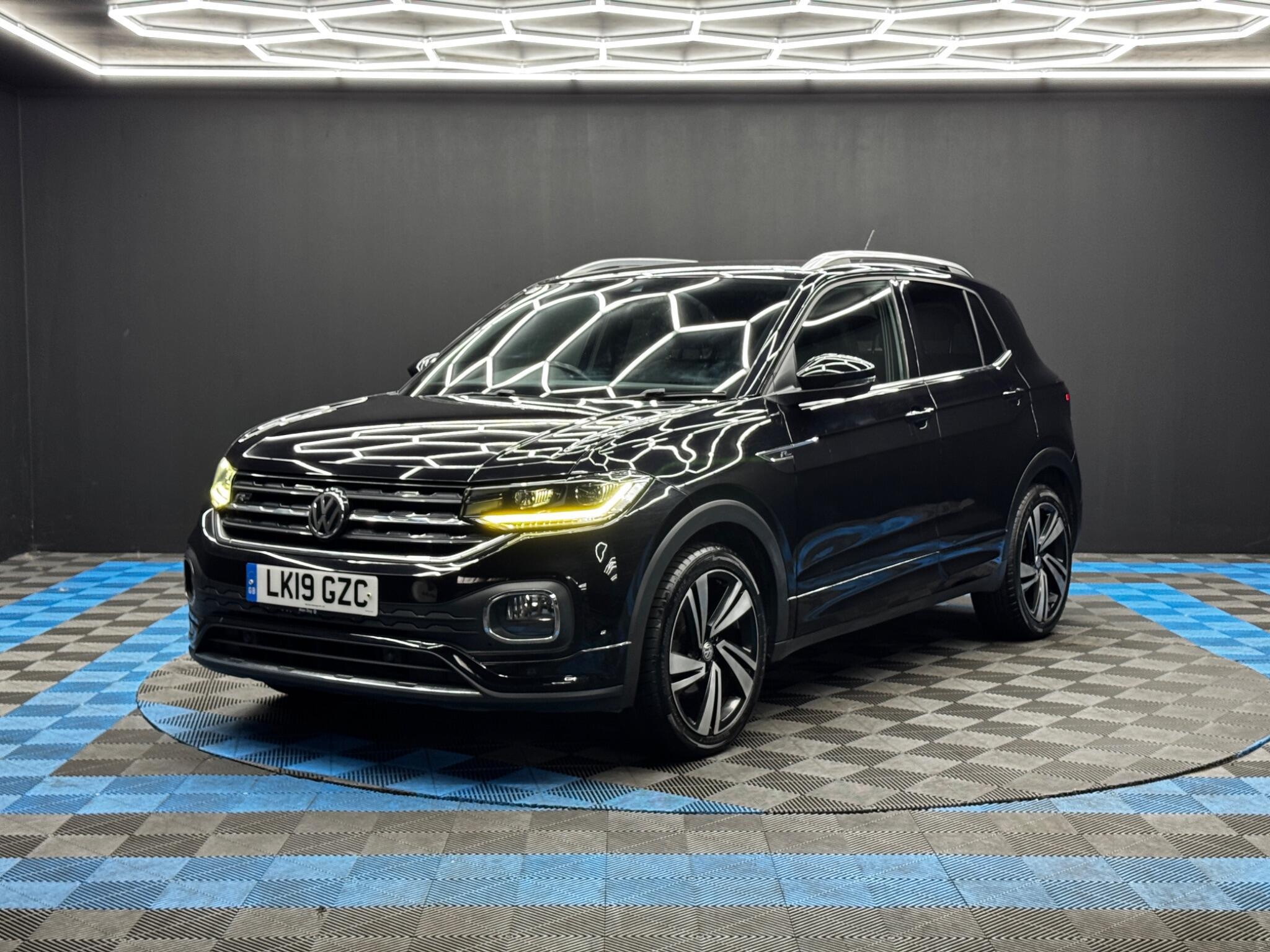 Volkswagen T-Cross - Image 3