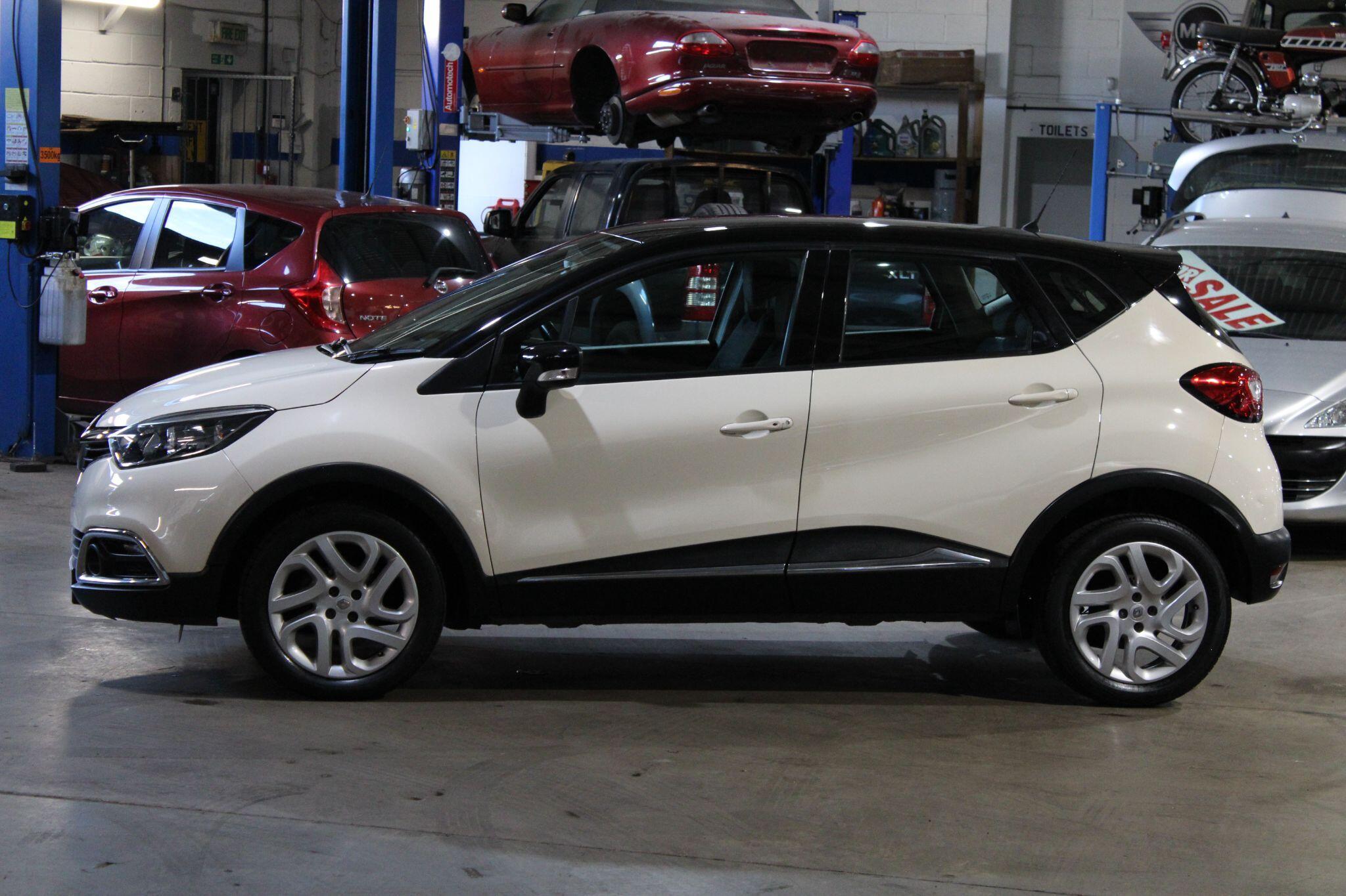 Renault Captur - Image 5