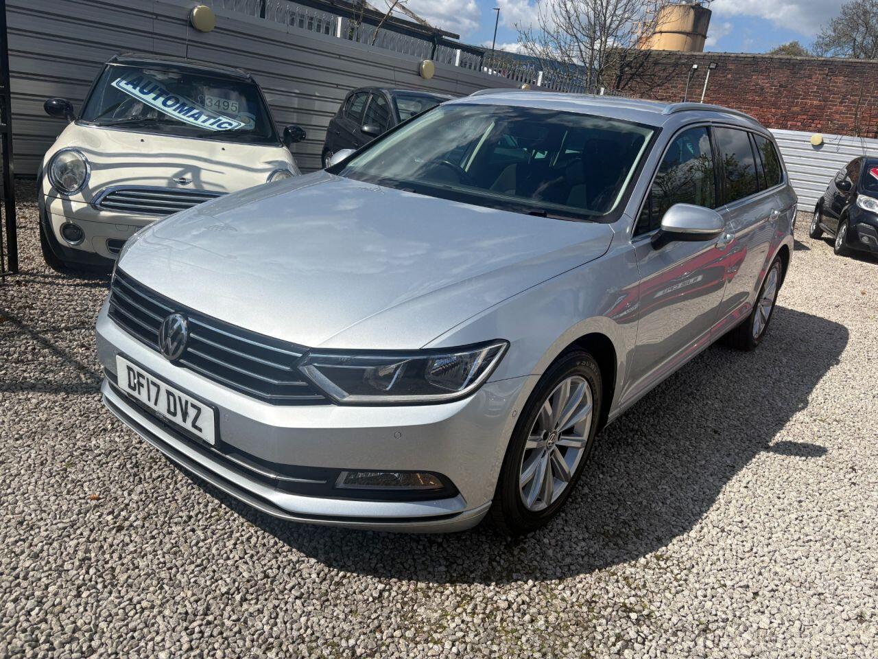 Volkswagen Passat - Image 3