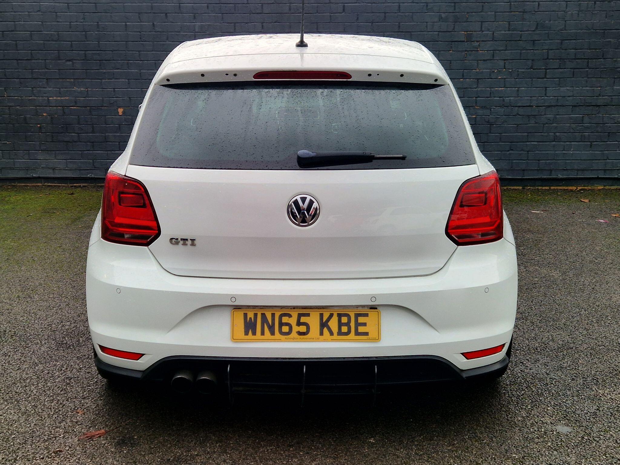 Volkswagen Polo - Image 9