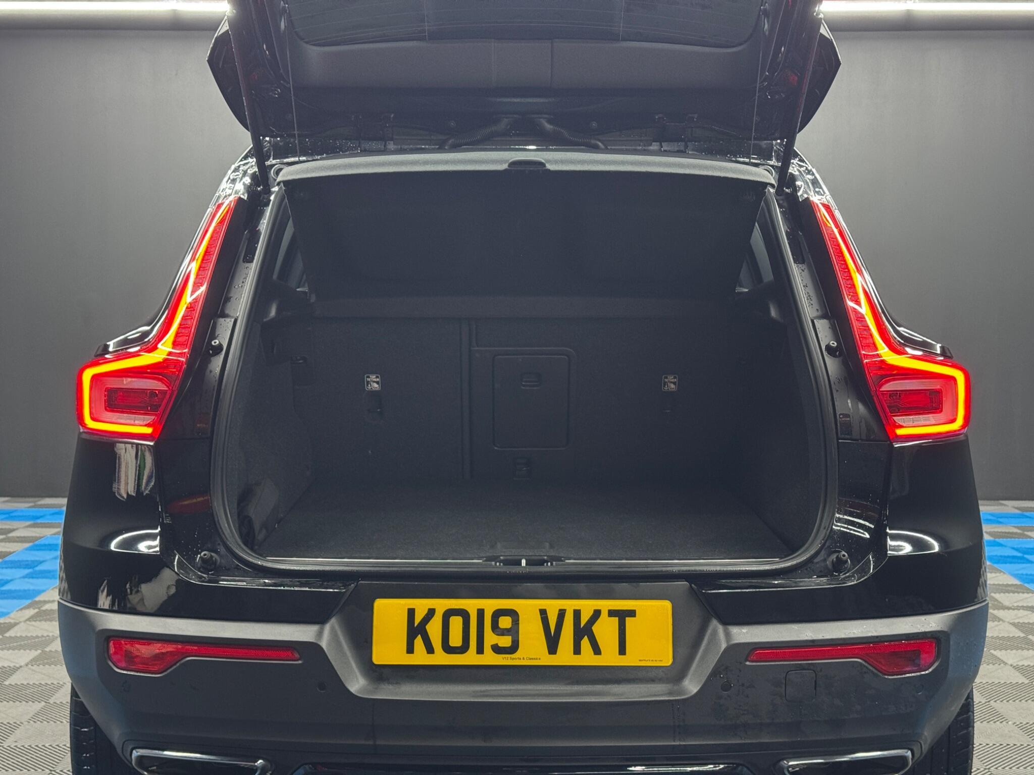 Volvo XC40 - Image 37