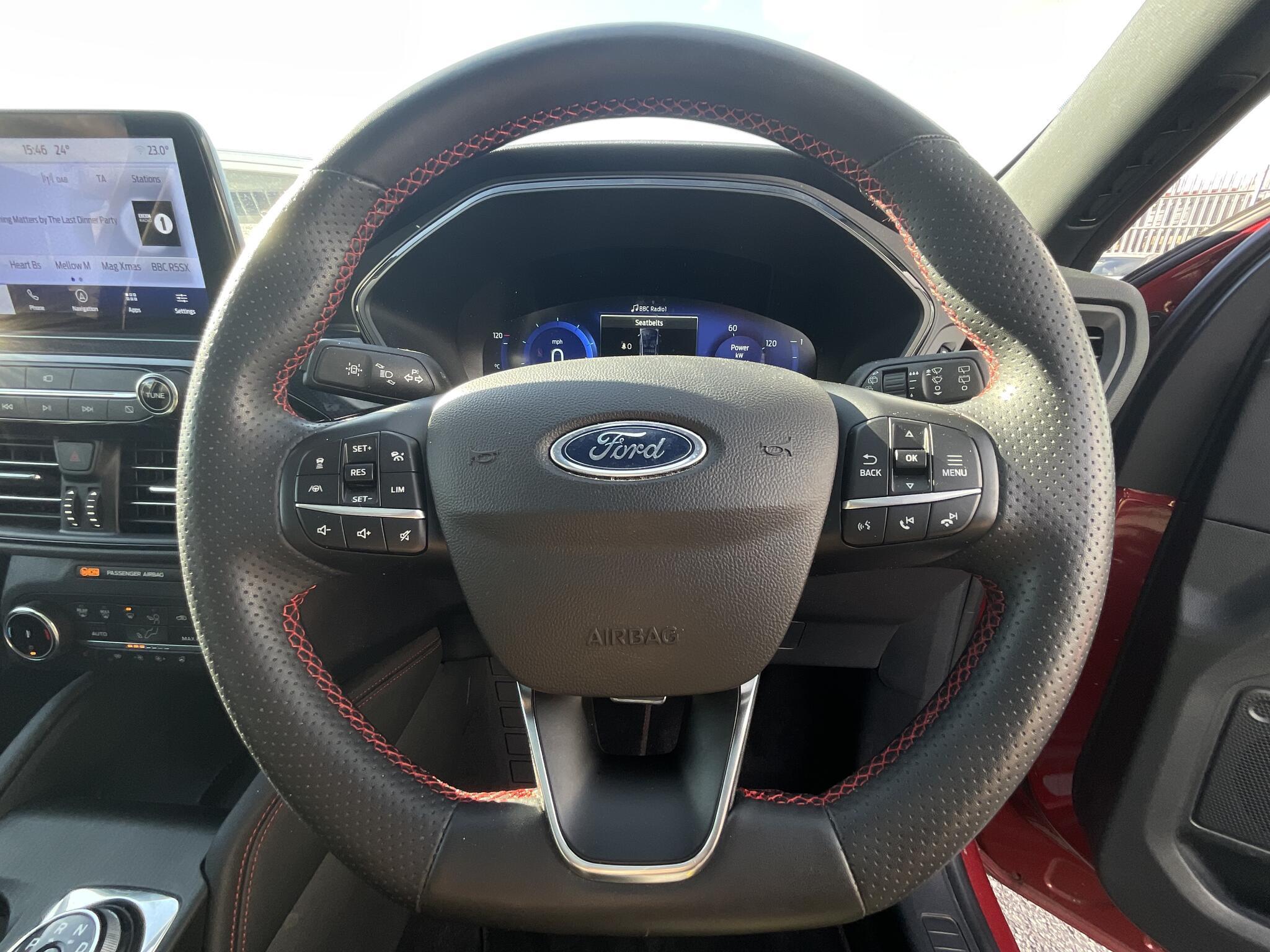 Ford Kuga - Image 20