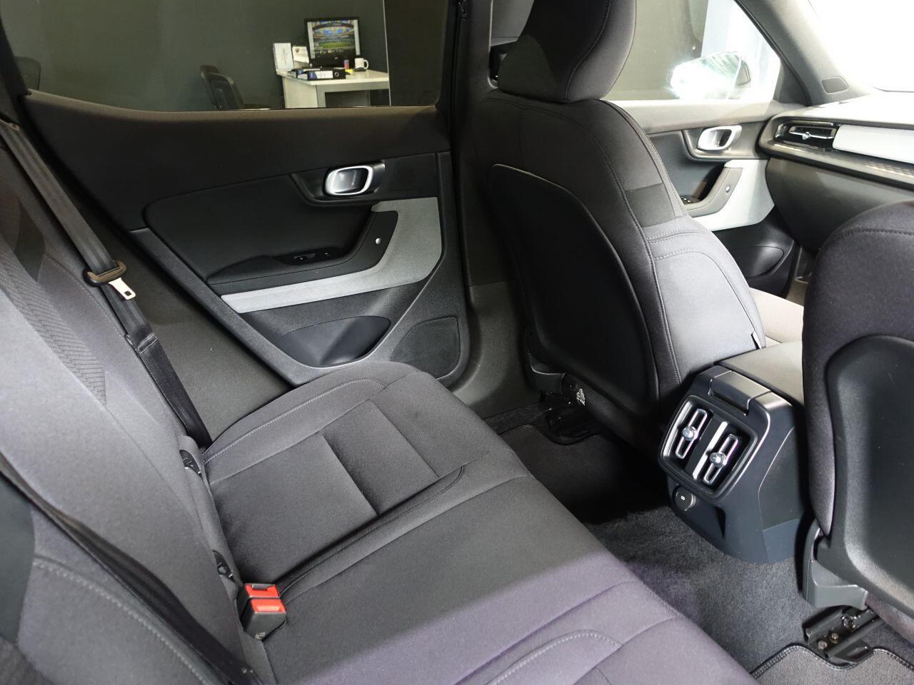 Polestar Polestar 2 - Image 15