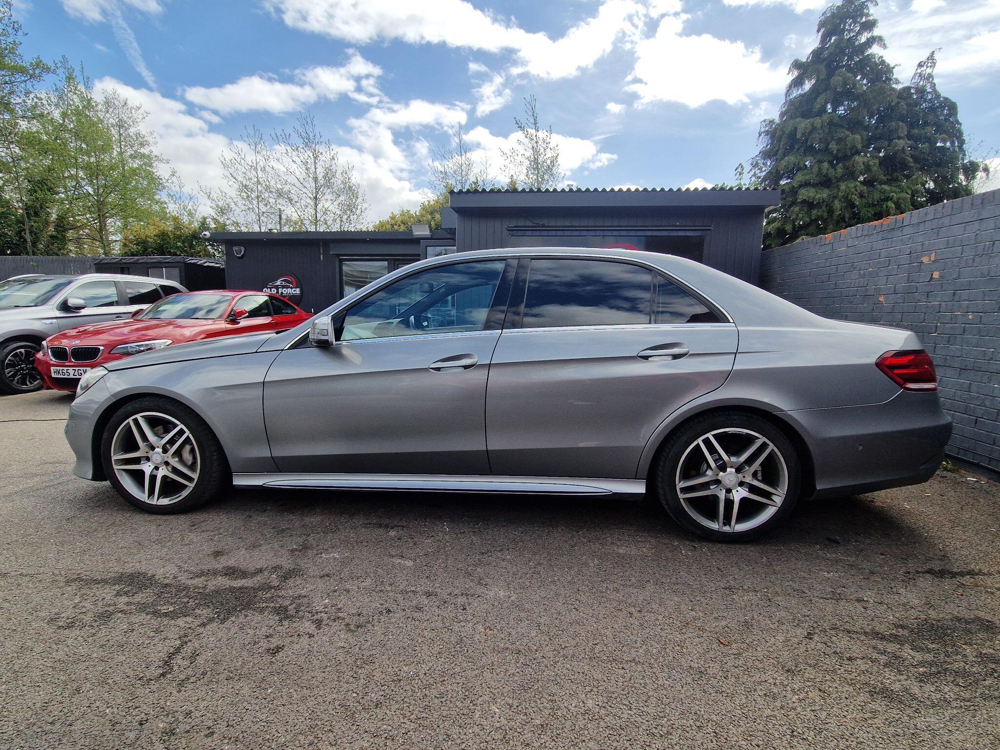 Mercedes E Class - Image 6