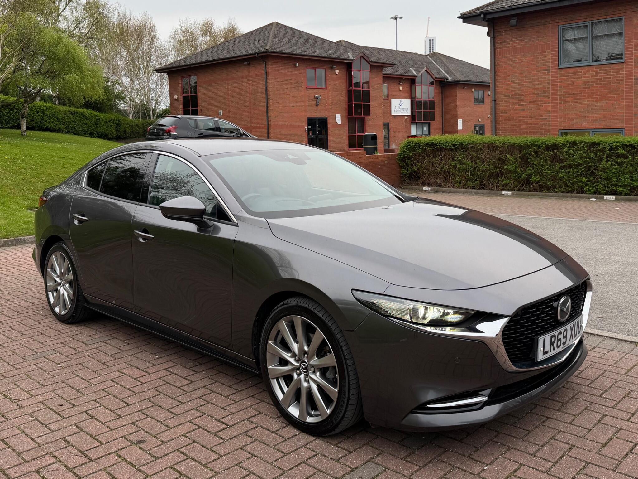 Mazda MAZDA3 - Image 8