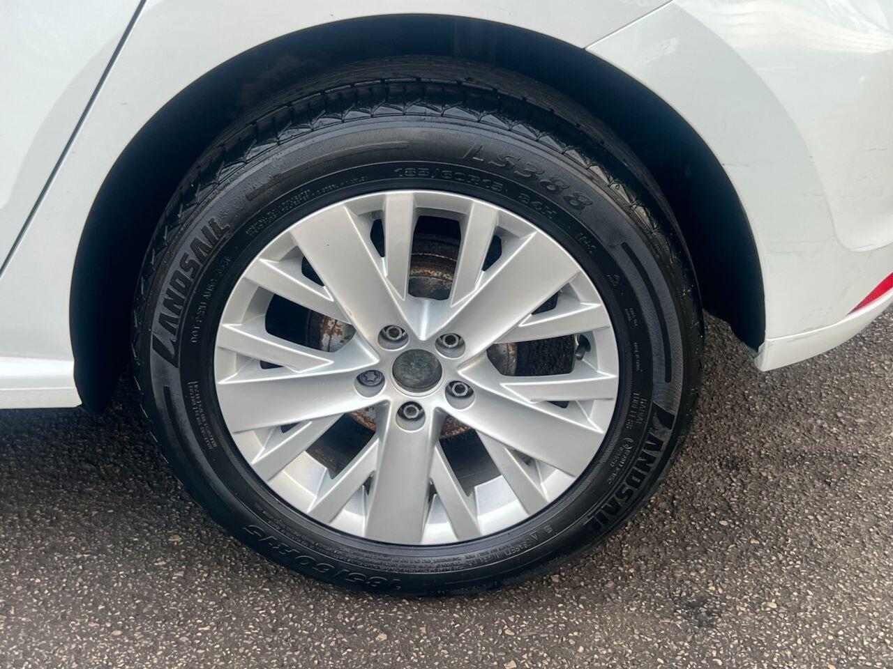 Volkswagen Polo - Image 45