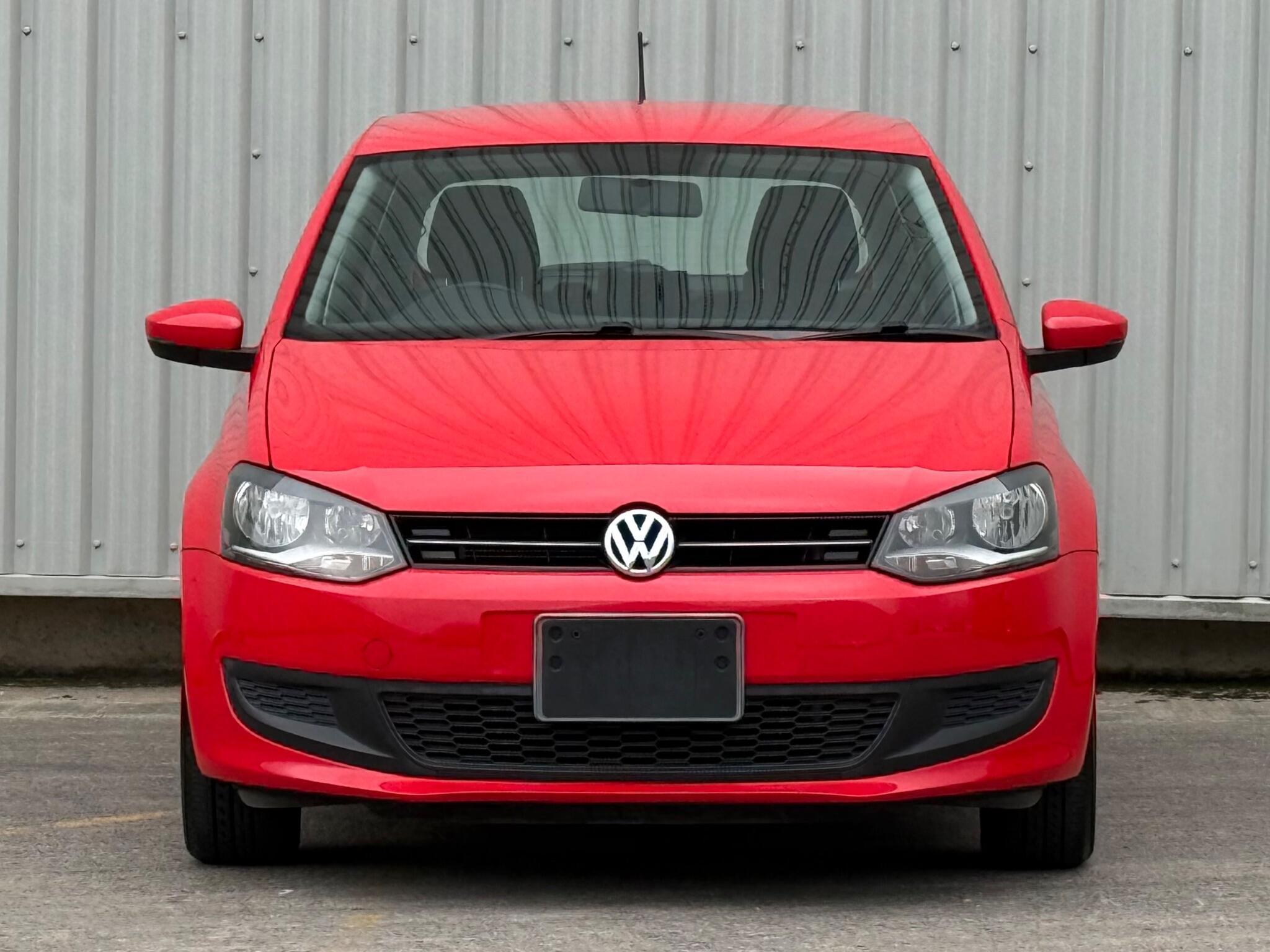 Volkswagen Polo - Image 2