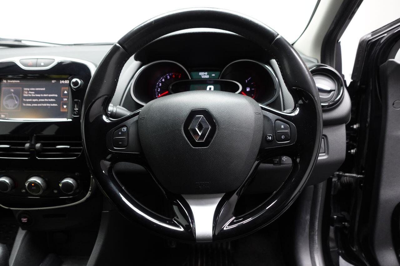 Renault Clio - Image 27
