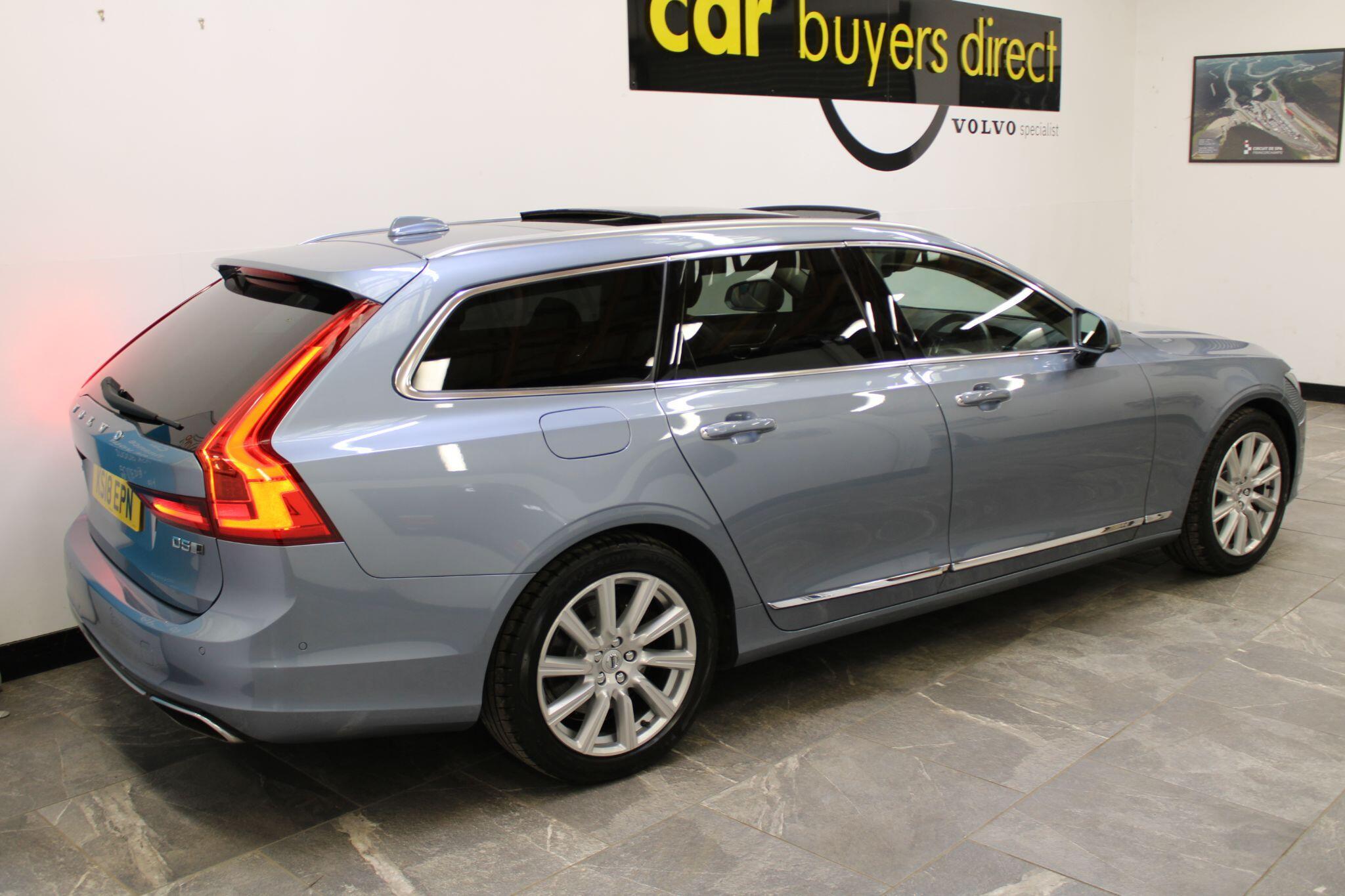 Volvo V90 - Image 4