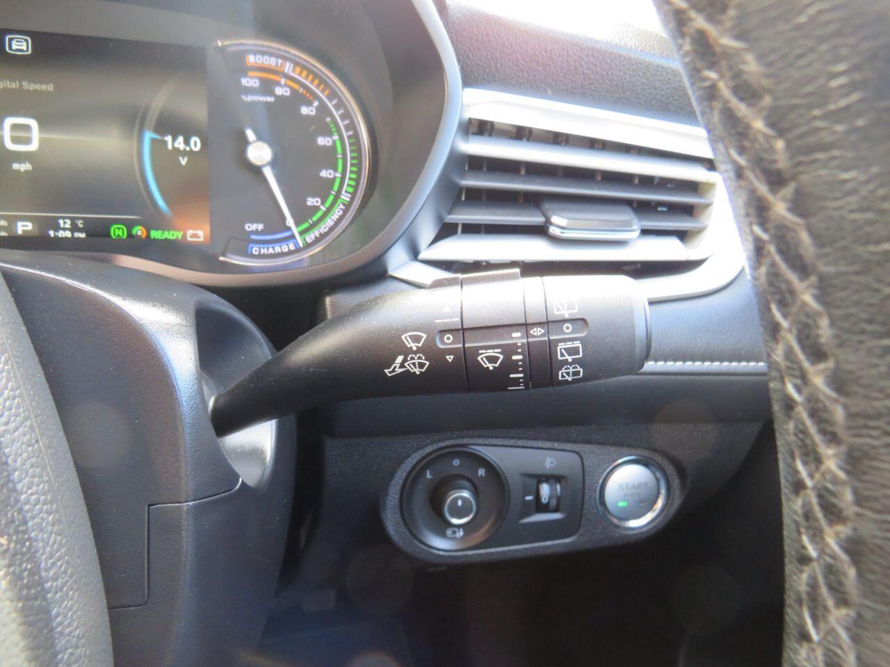 MG MG5 - Image 20