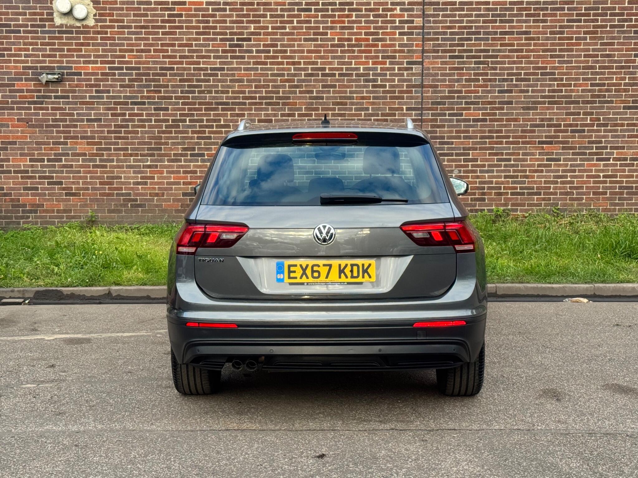 Volkswagen Tiguan - Image 5