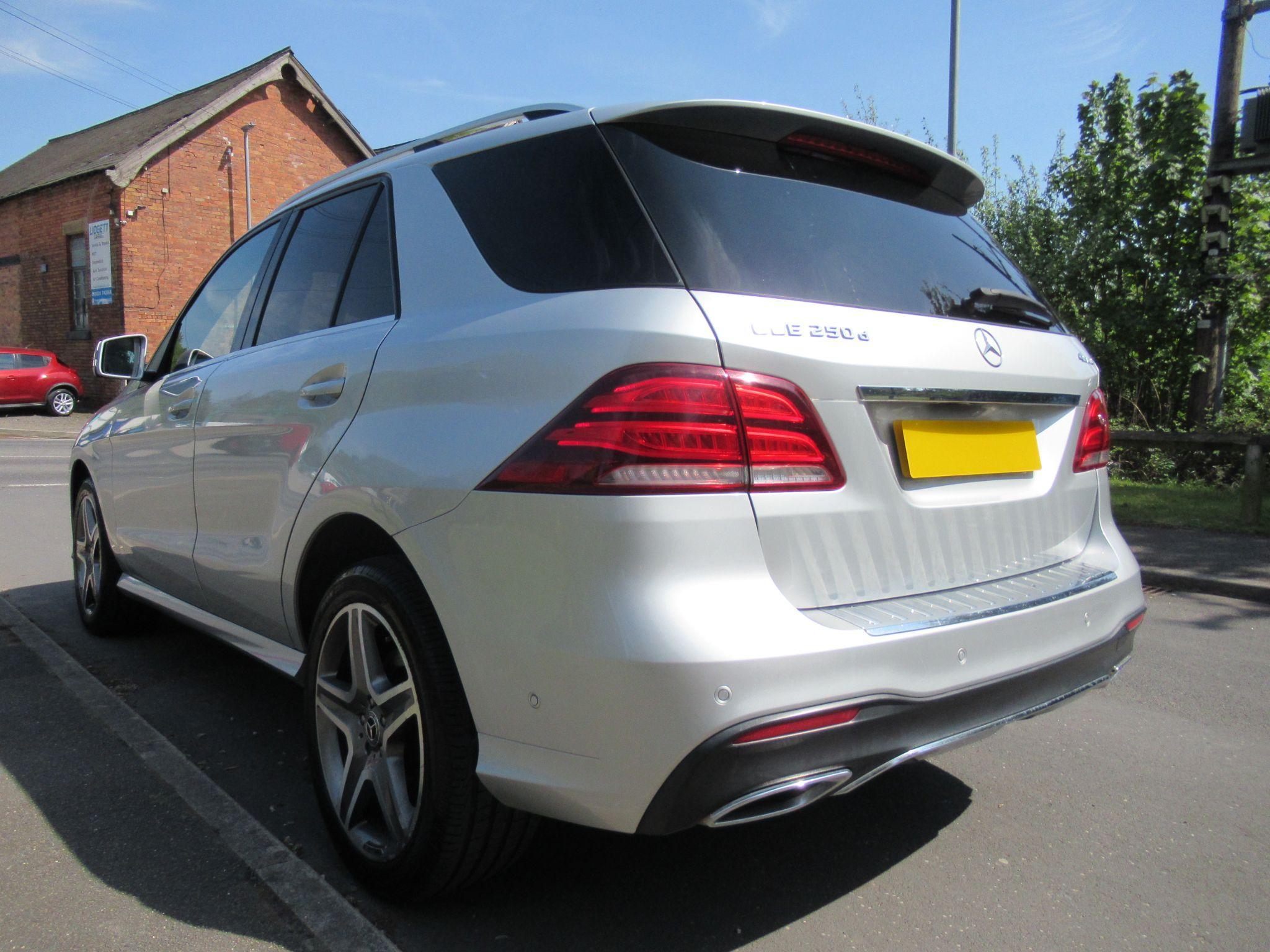 Mercedes GLE - Image 8