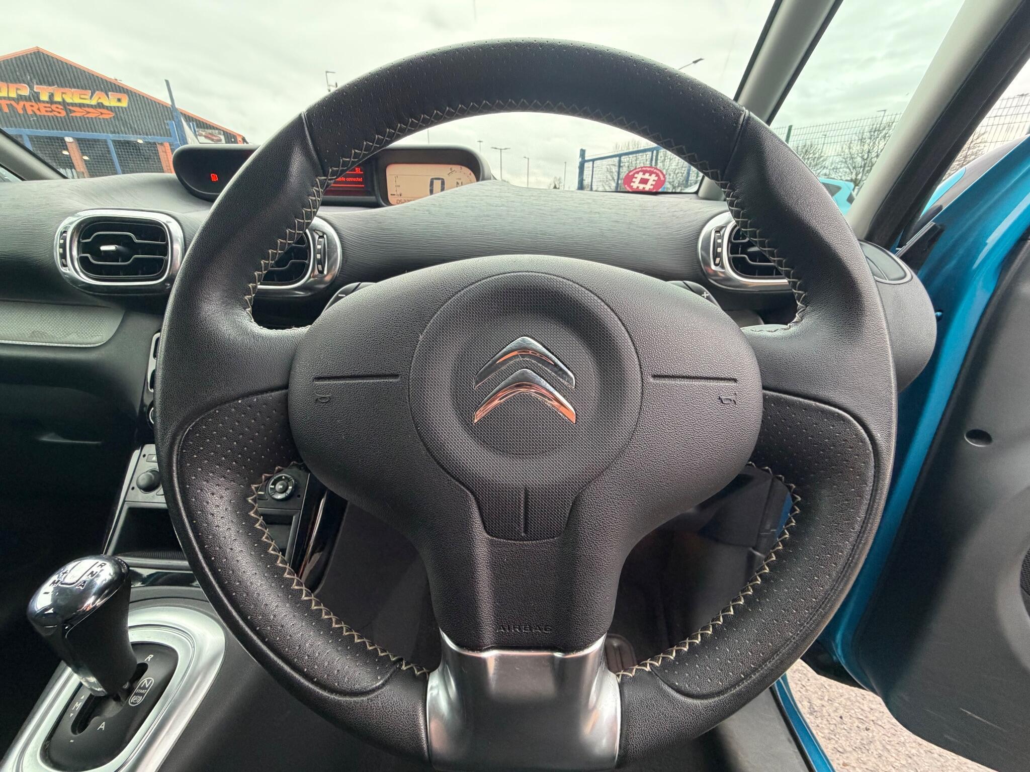 Citroen C3 Picasso - Image 20