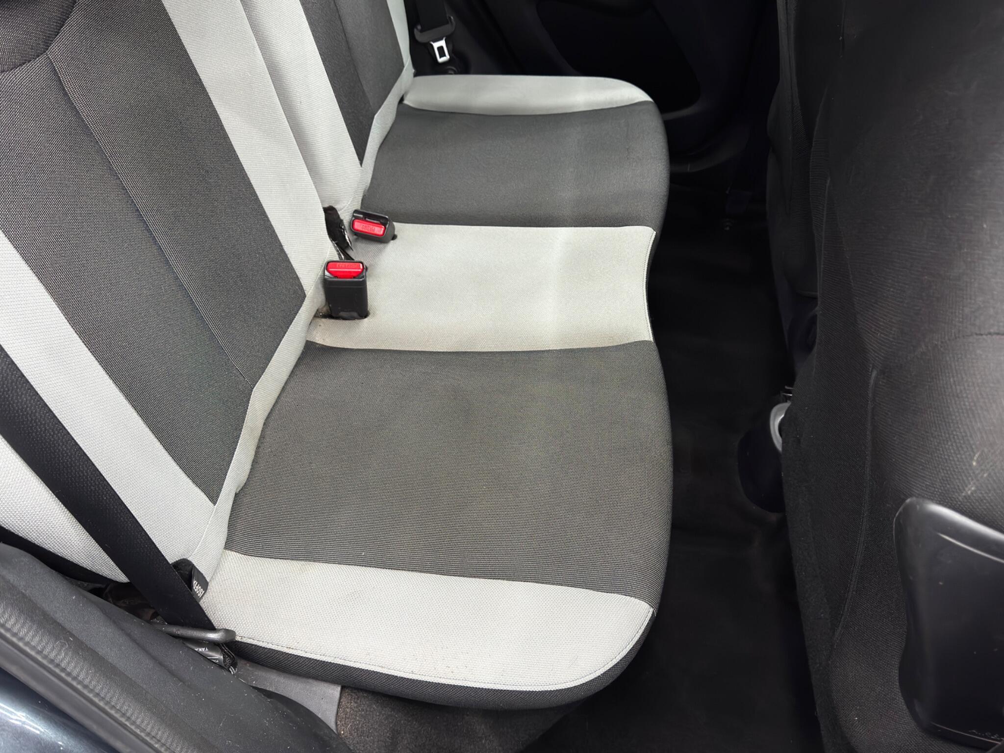 Toyota Aygo - Image 15