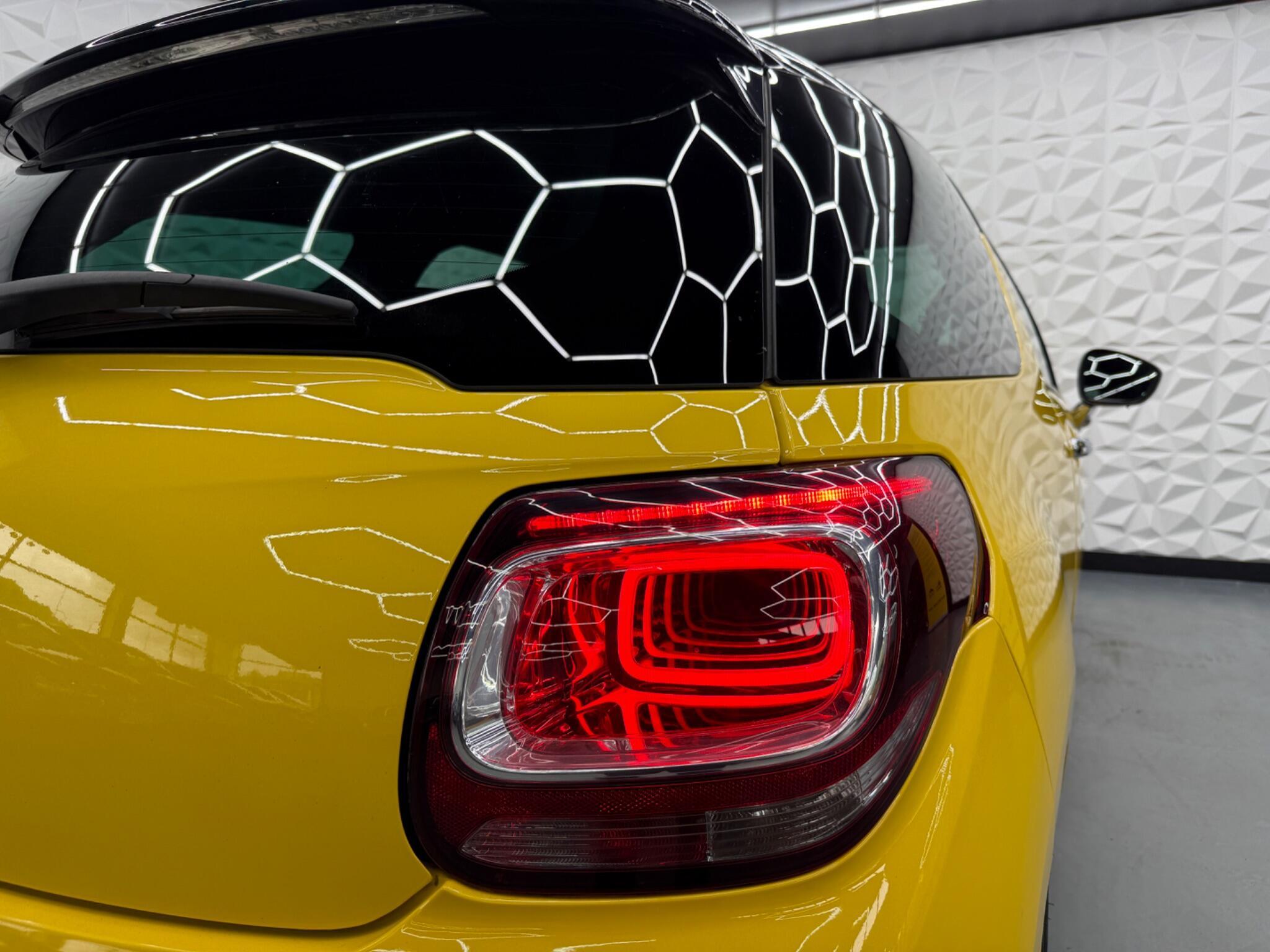 DS AUTOMOBILES DS 3 - Image 19