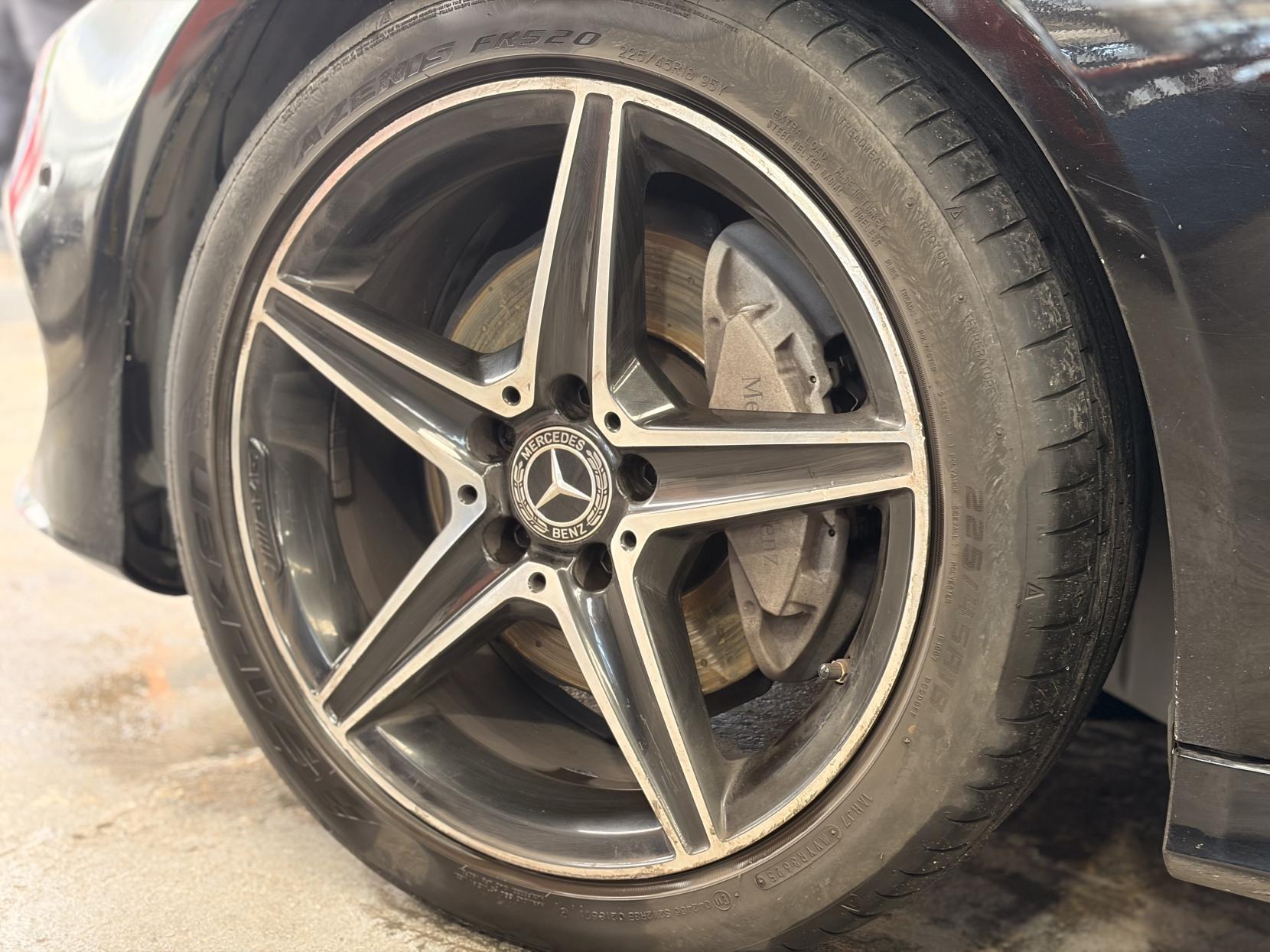 Mercedes C Class - Image 13