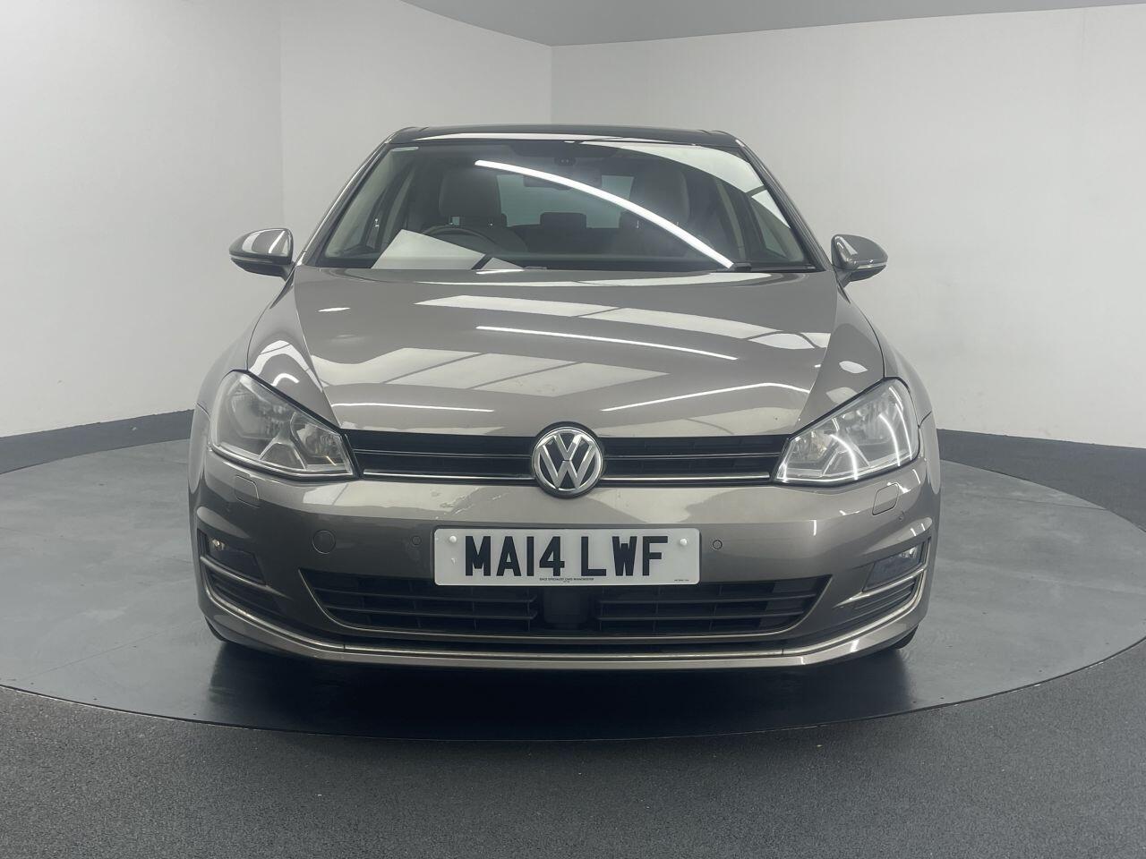 Volkswagen Golf - Image 5