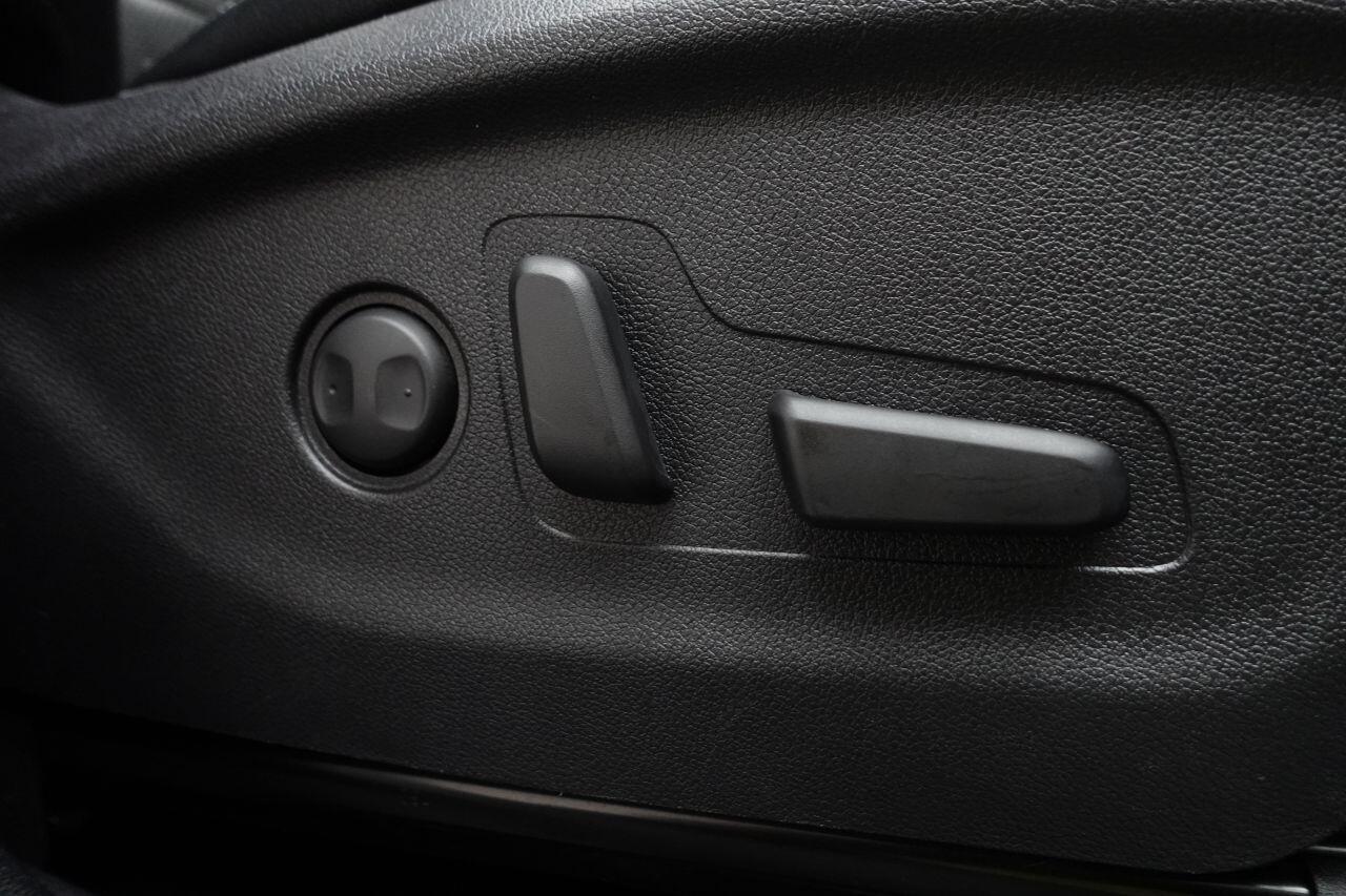 Kia Sorento - Image 18