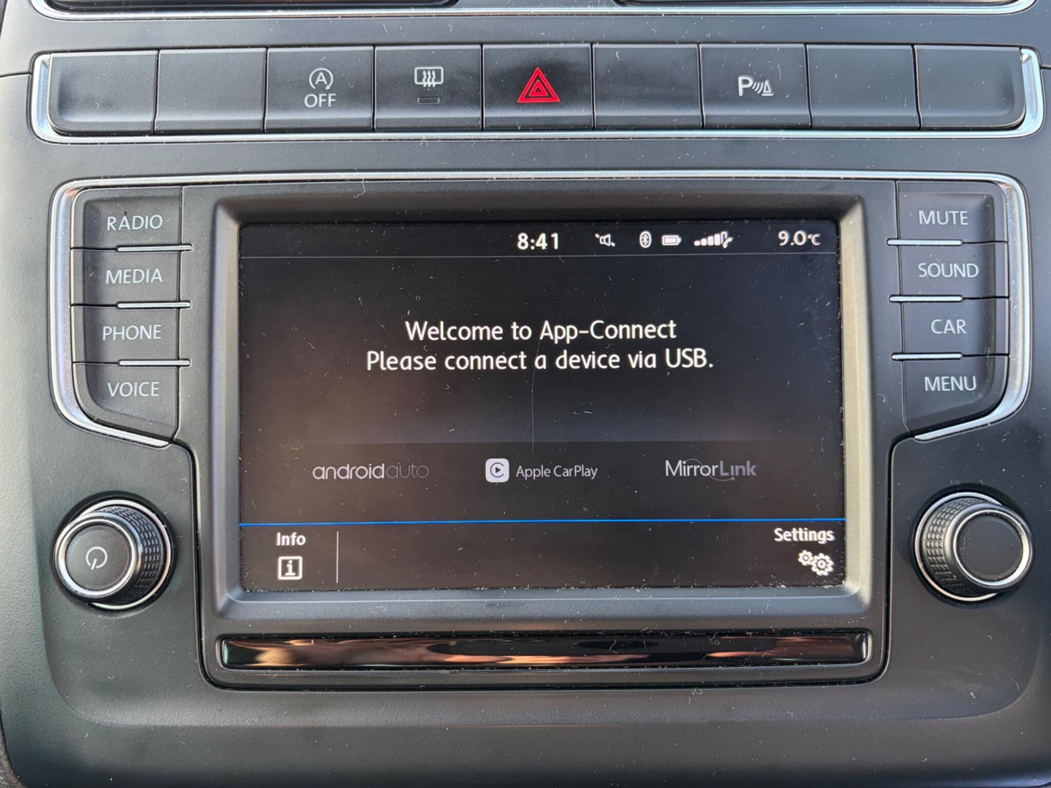 Volkswagen Polo - Image 34