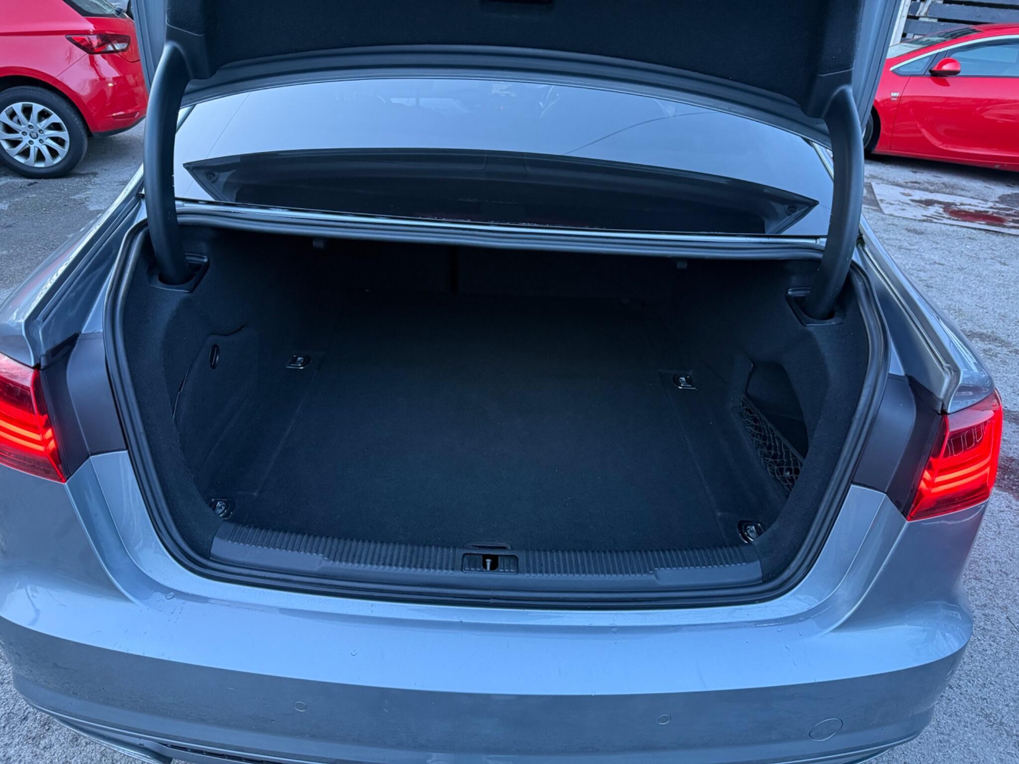 Audi A6 Saloon - Image 33