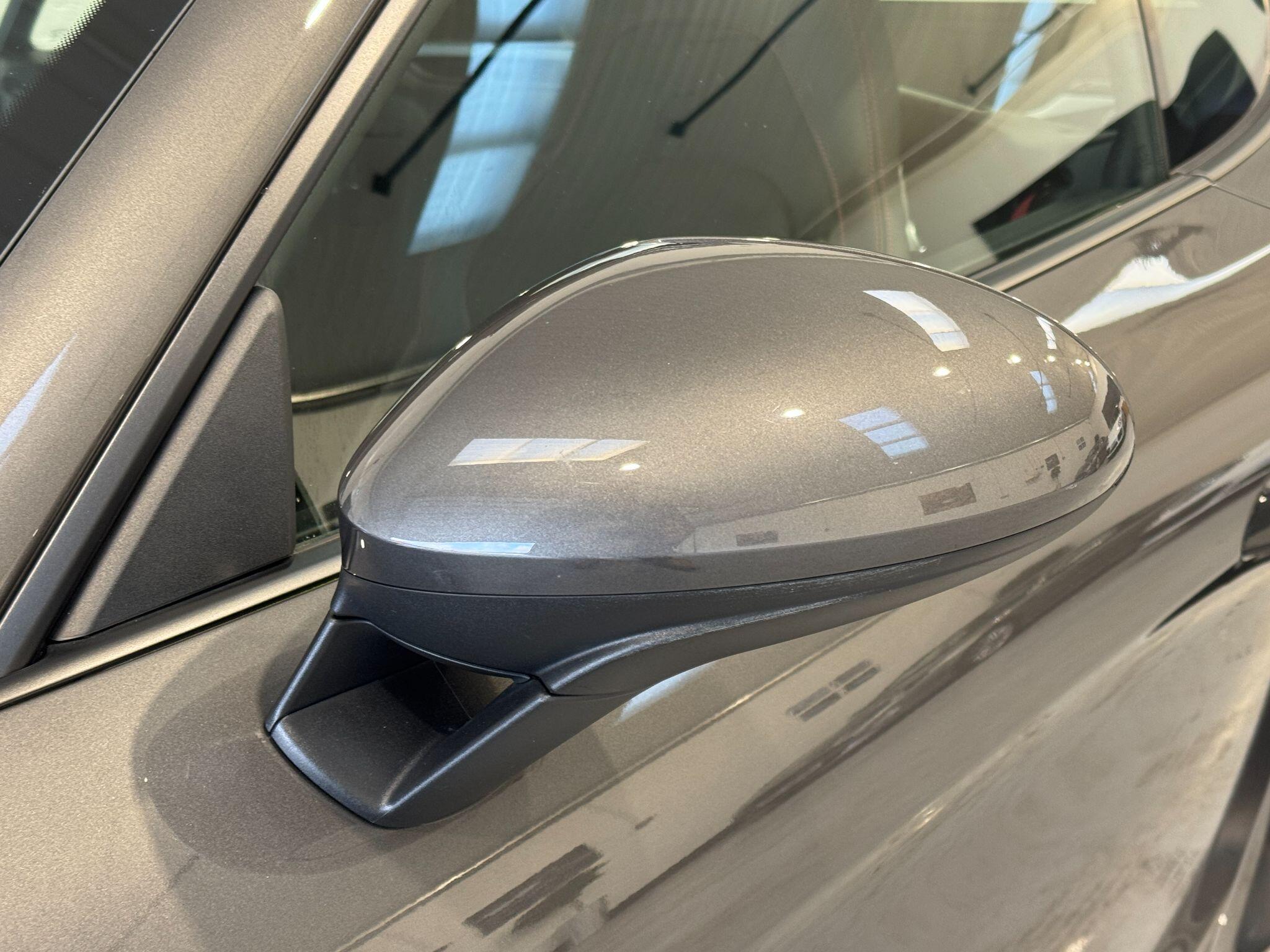 Porsche 718 Cayman - Image 37