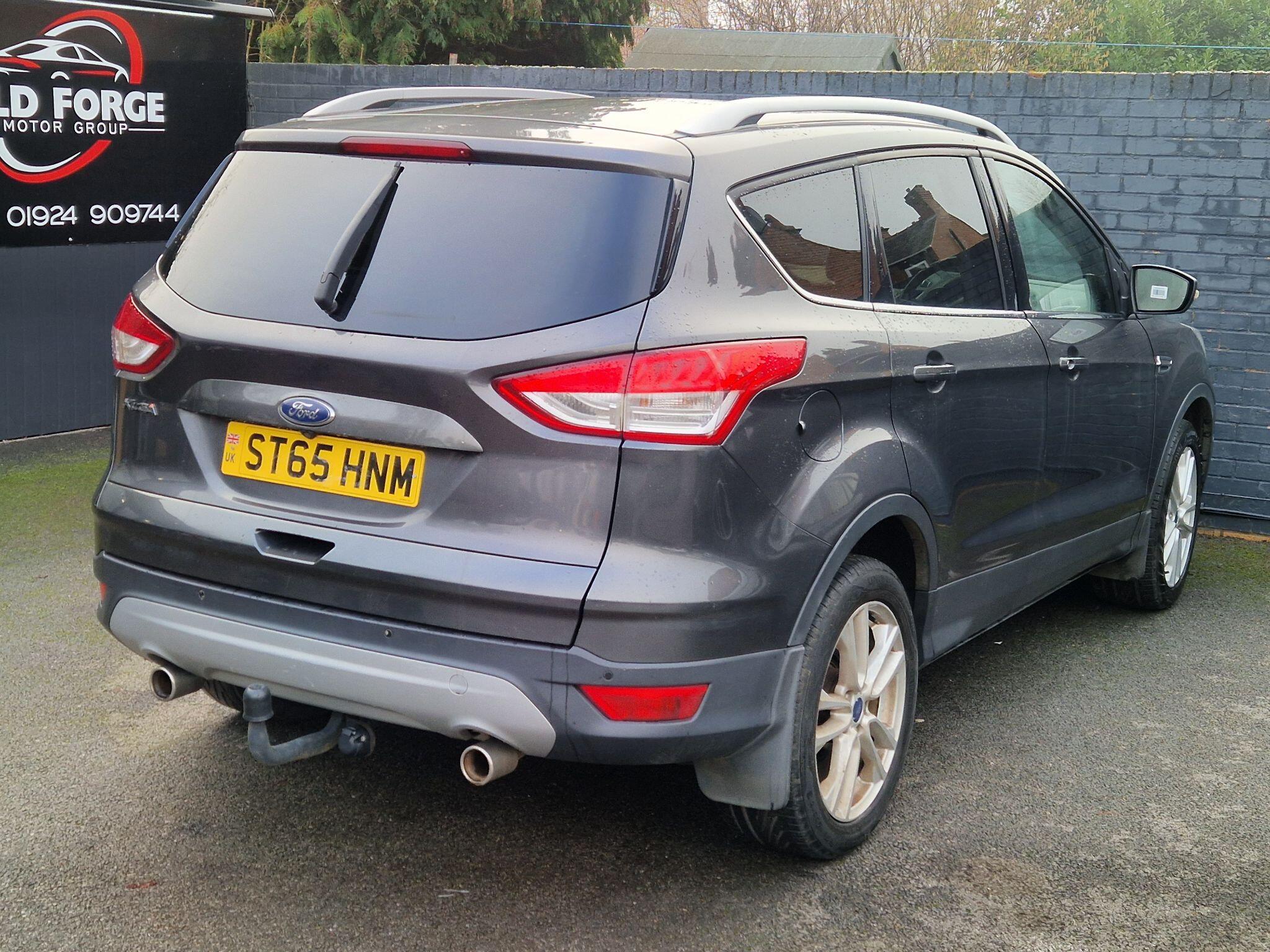 Ford Kuga - Image 10