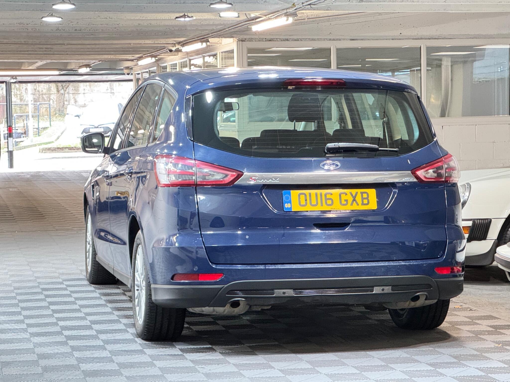 Ford S-MAX - Image 3