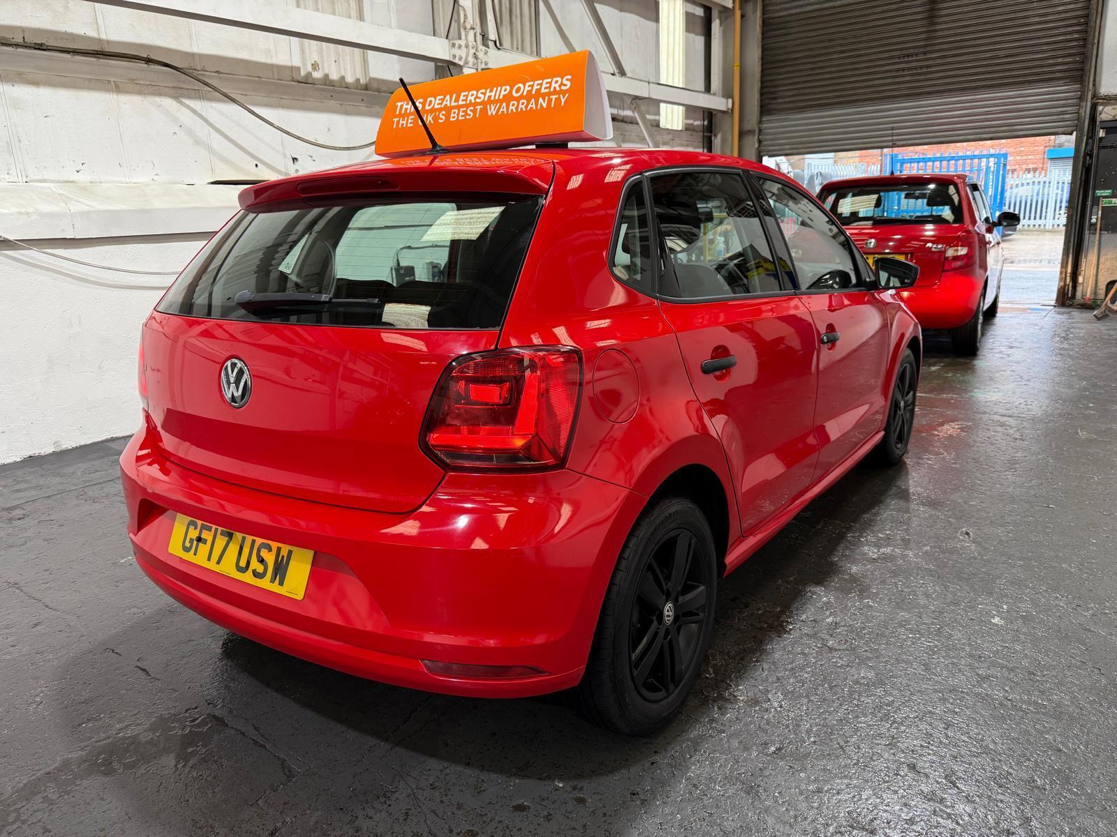 Volkswagen Polo - Image 14