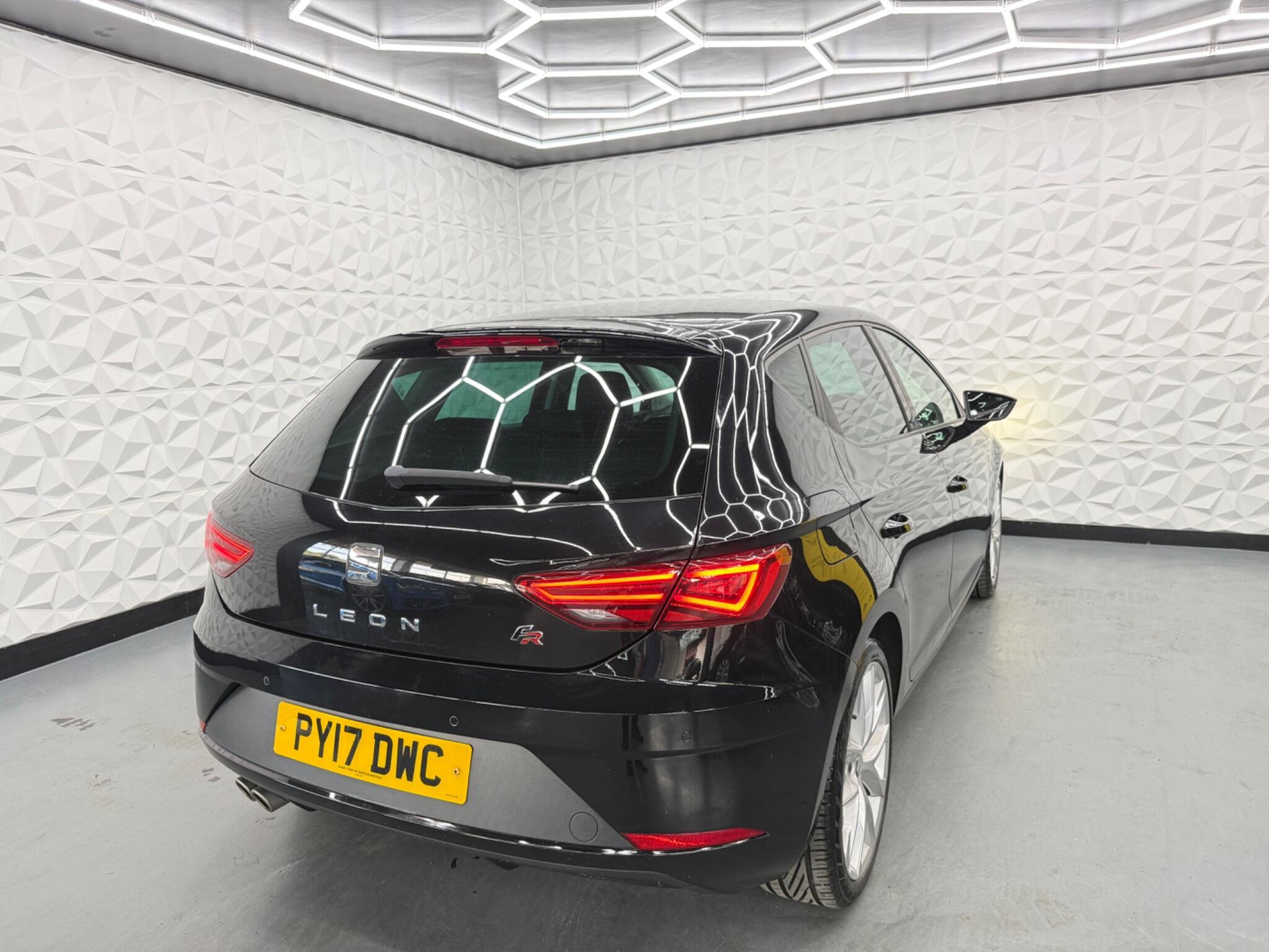 SEAT Leon - Image 11