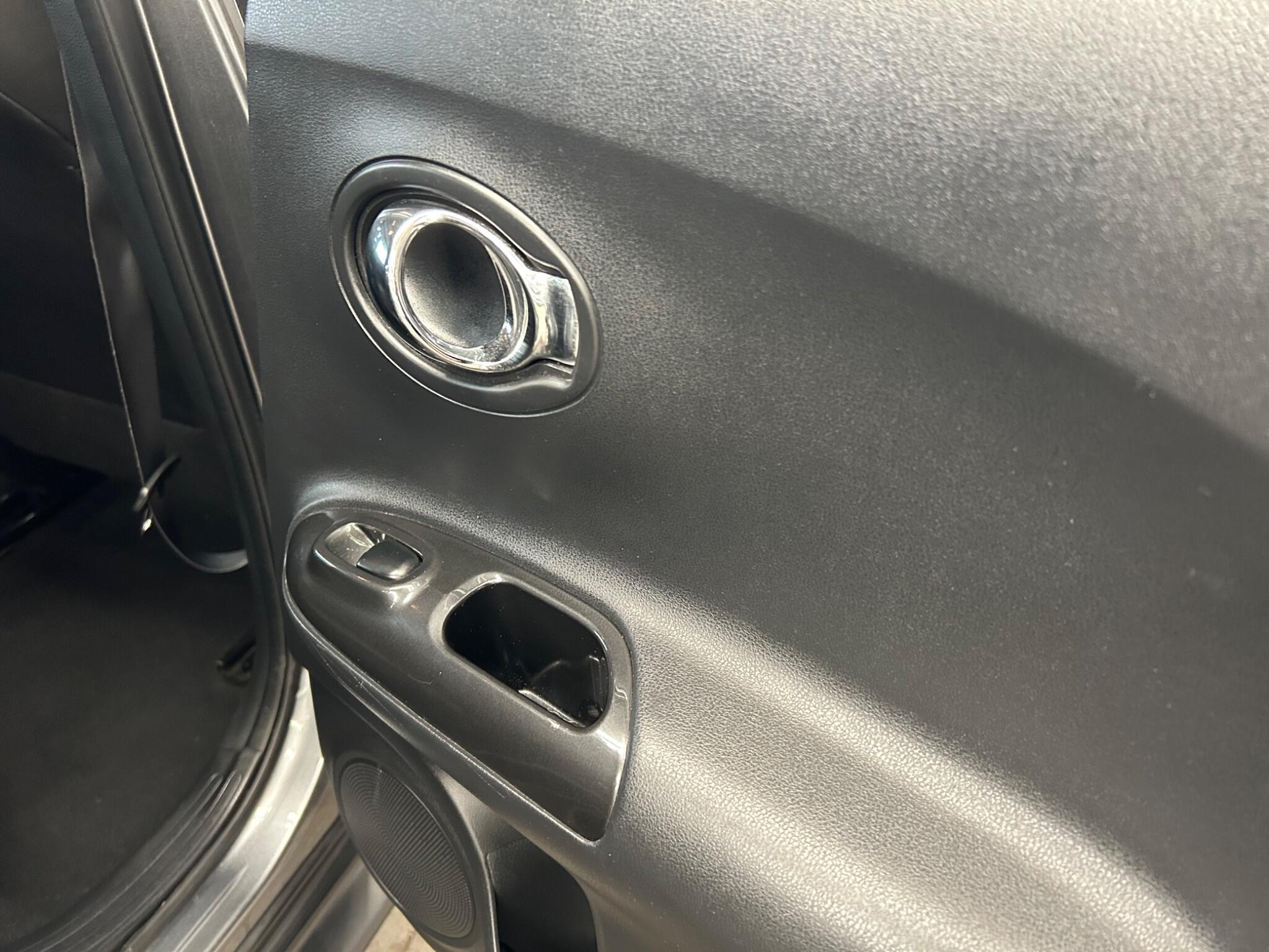 Nissan Juke - Image 25