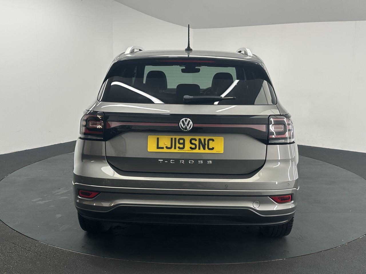 Volkswagen T-Cross - Image 9