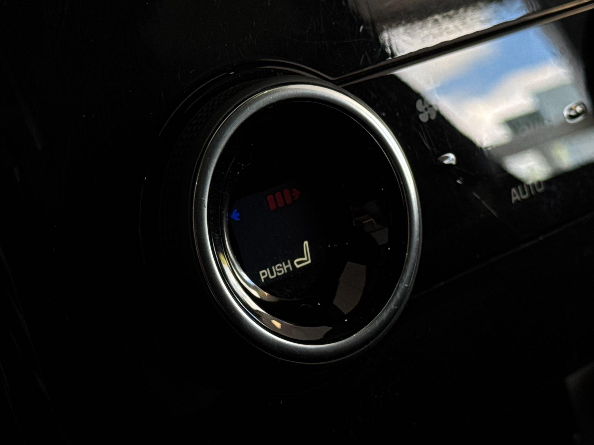Land Rover Range Rover - Image 26