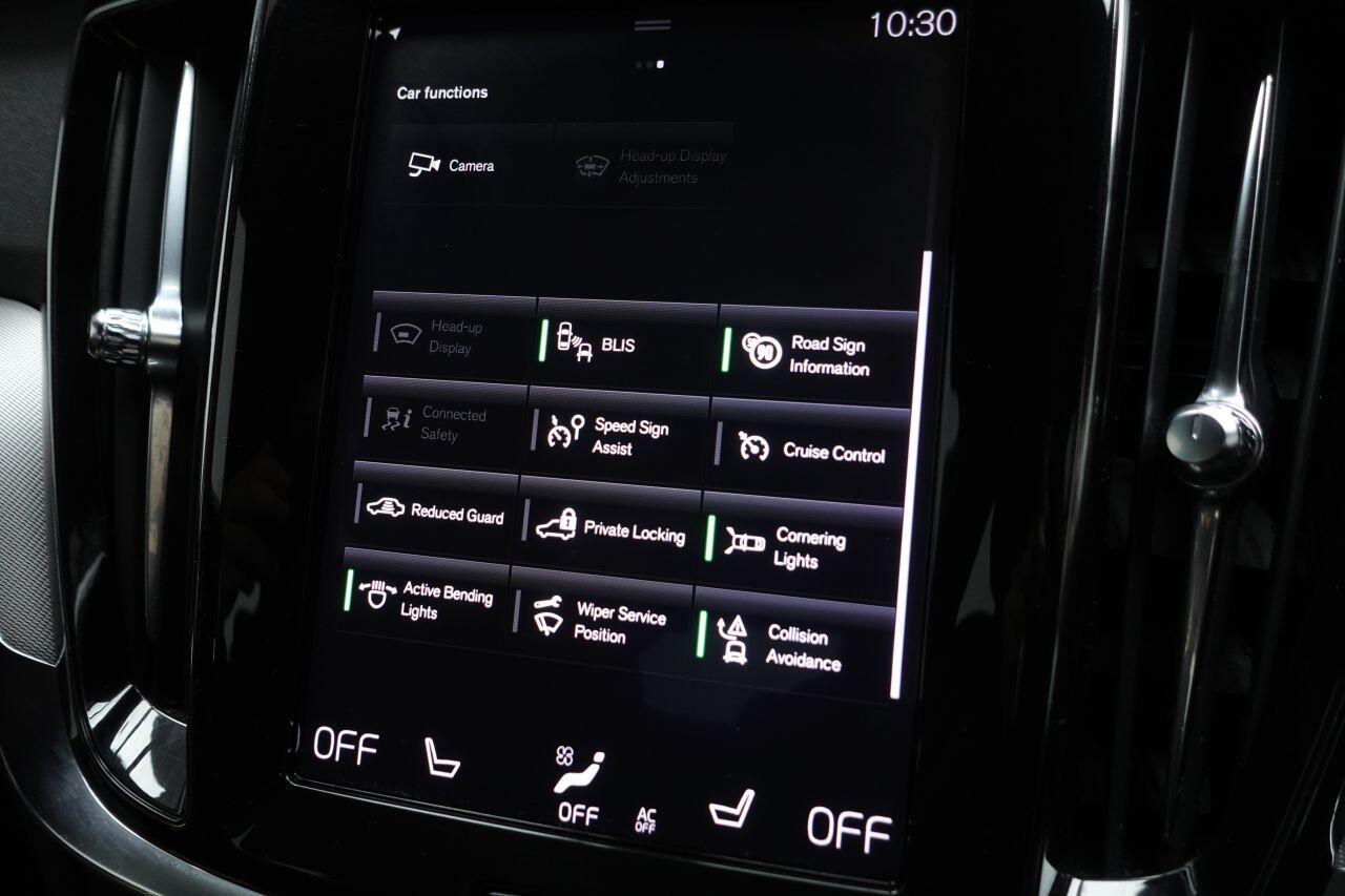 Volvo S60 - Image 32