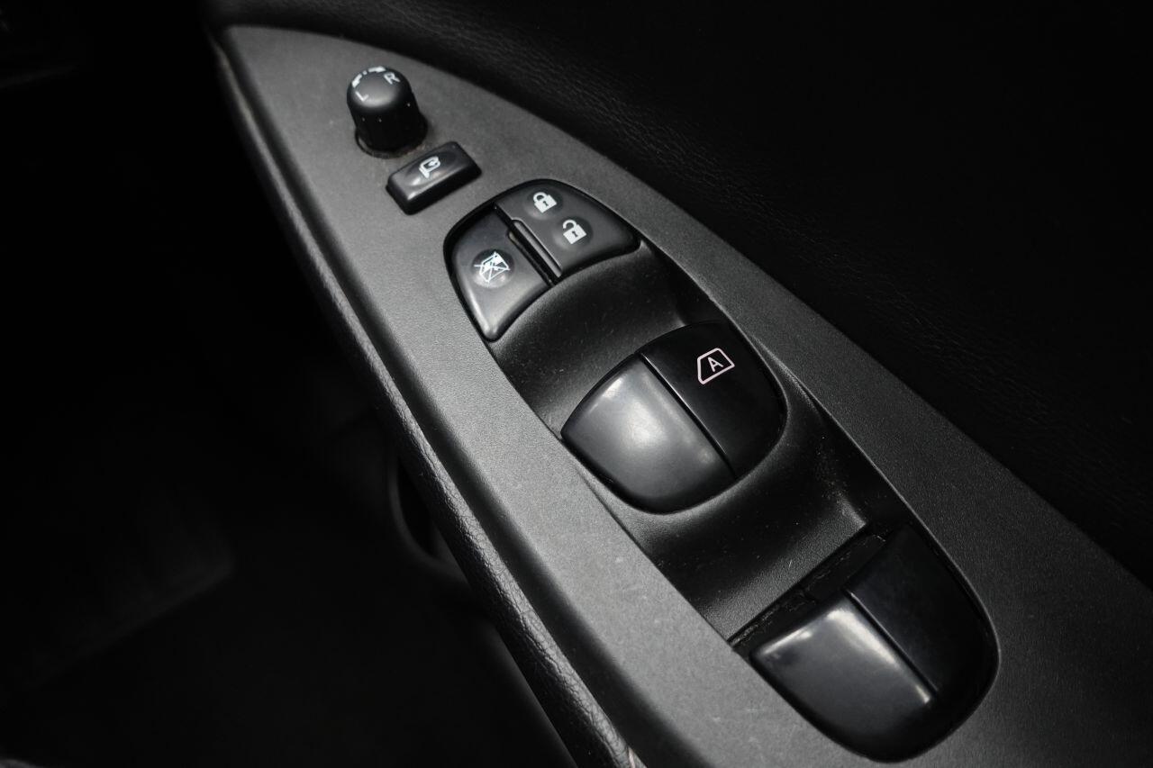 Nissan Pulsar - Image 45