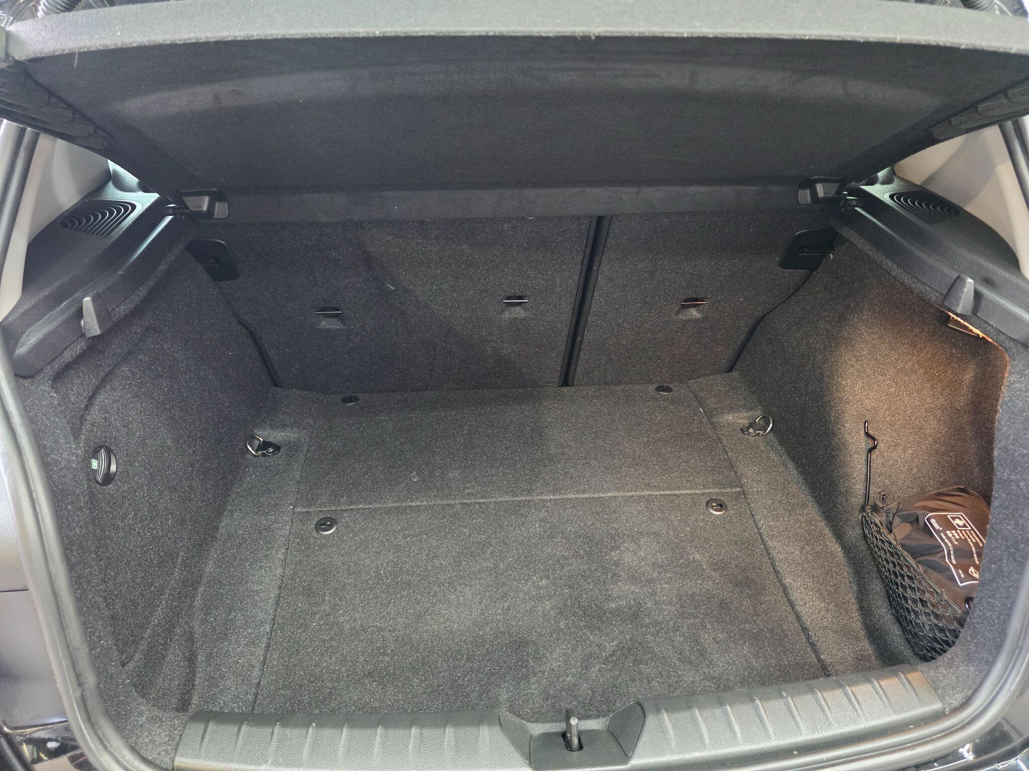 BMW 1 Series - Image 35