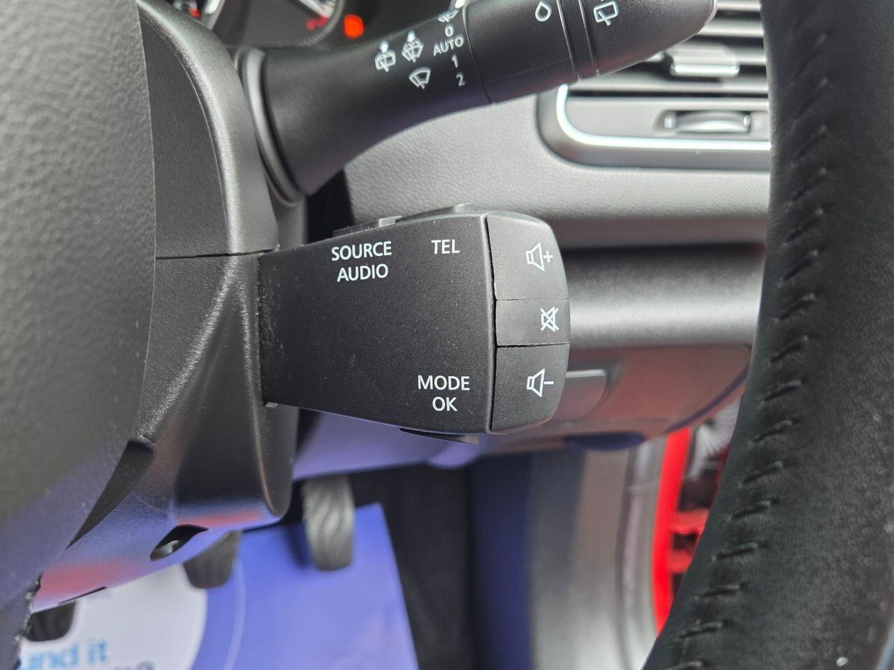 Renault Megane - Image 22