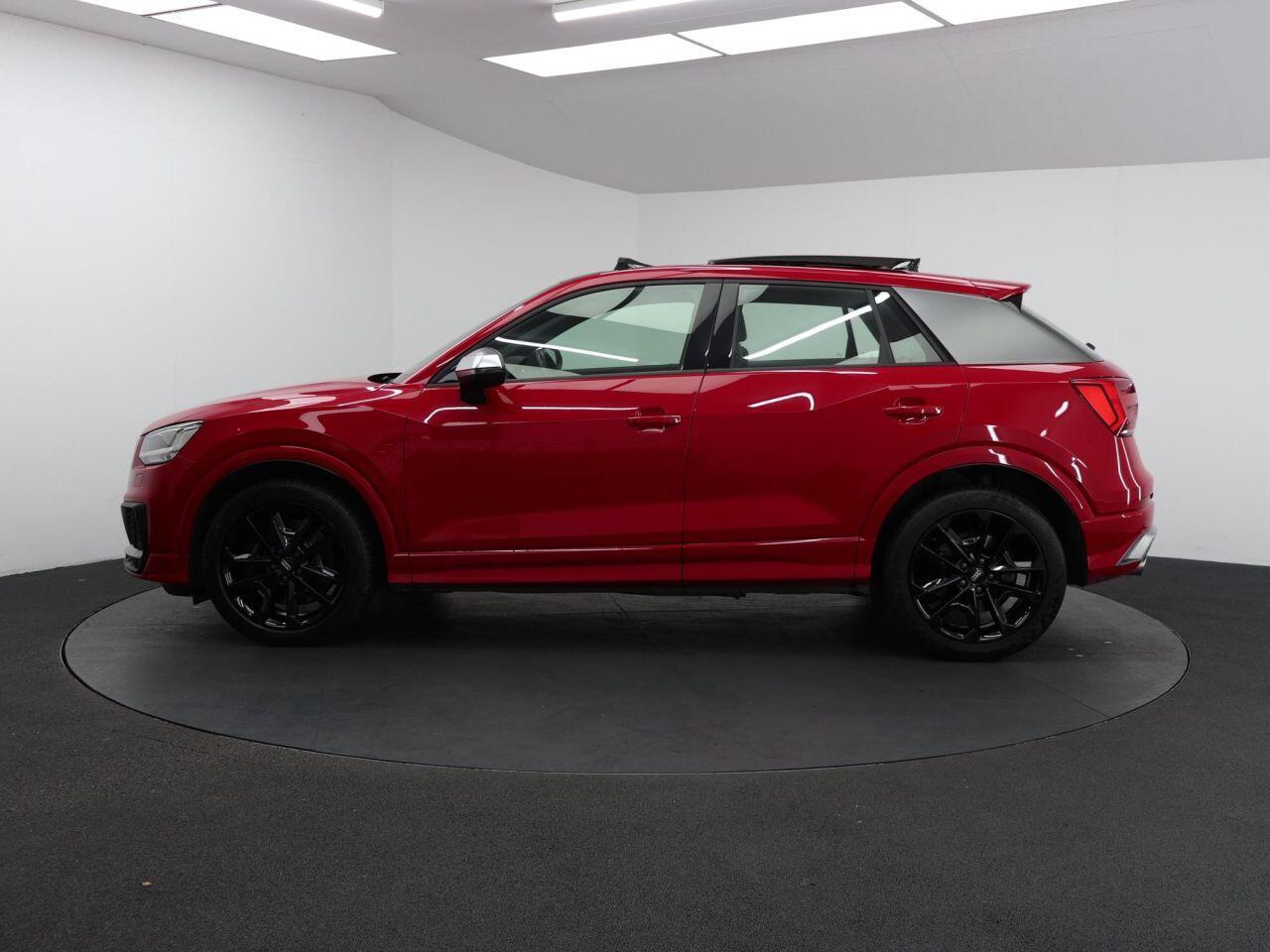 Audi SQ2 - Image 6