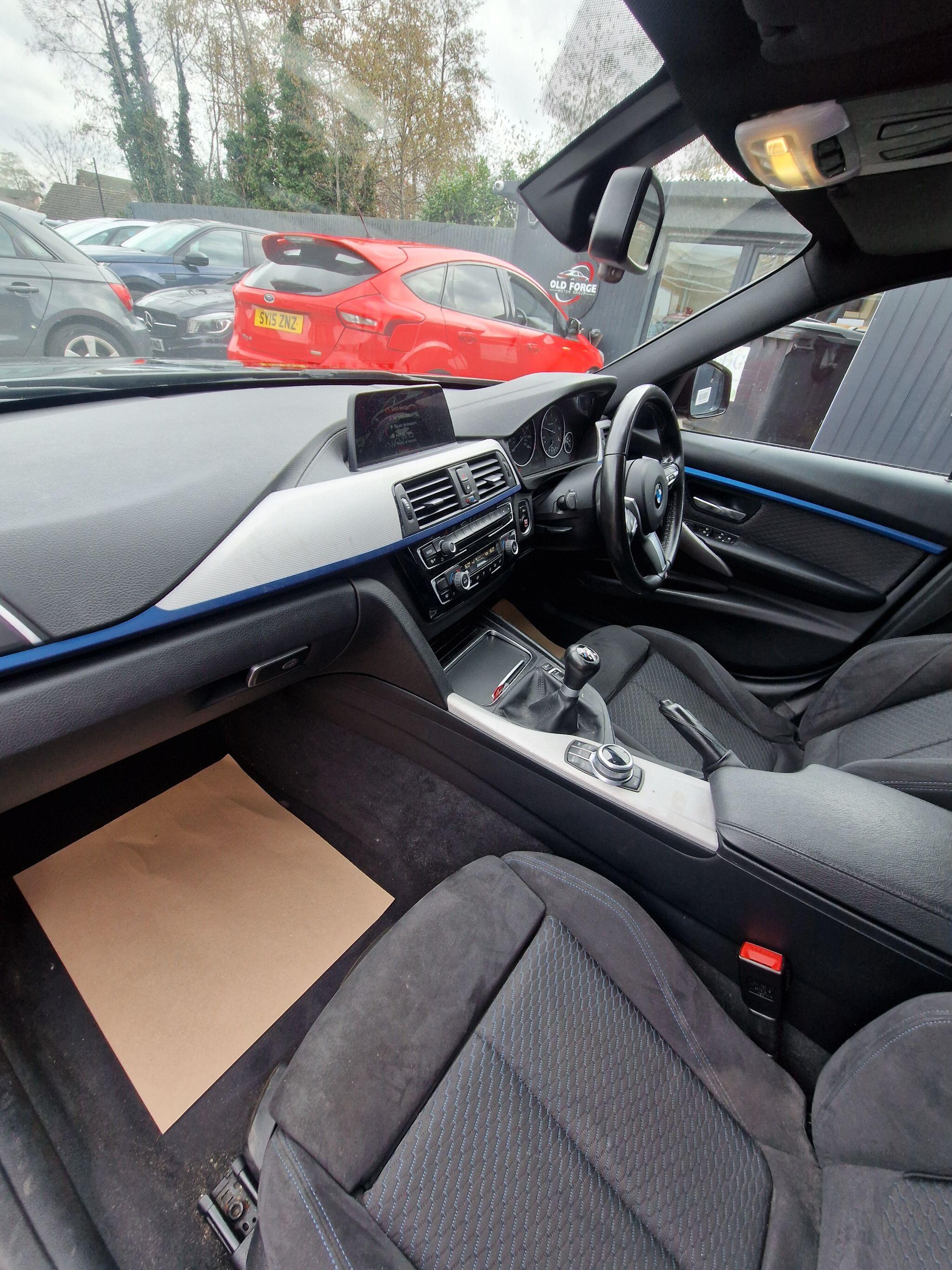 BMW 3 Series - Image 36